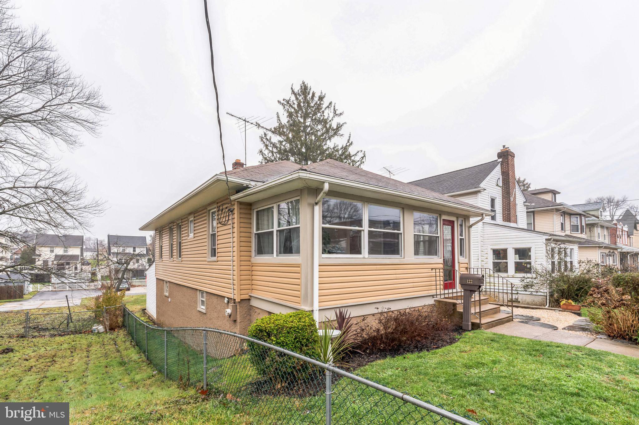 Norwood, PA 19074,122 PRINTZ AVE