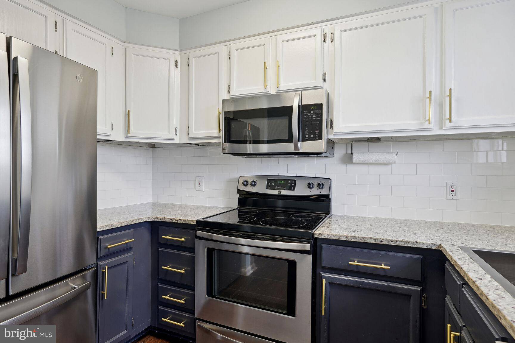 Arlington, VA 22206,4606-B 28TH RD S #B