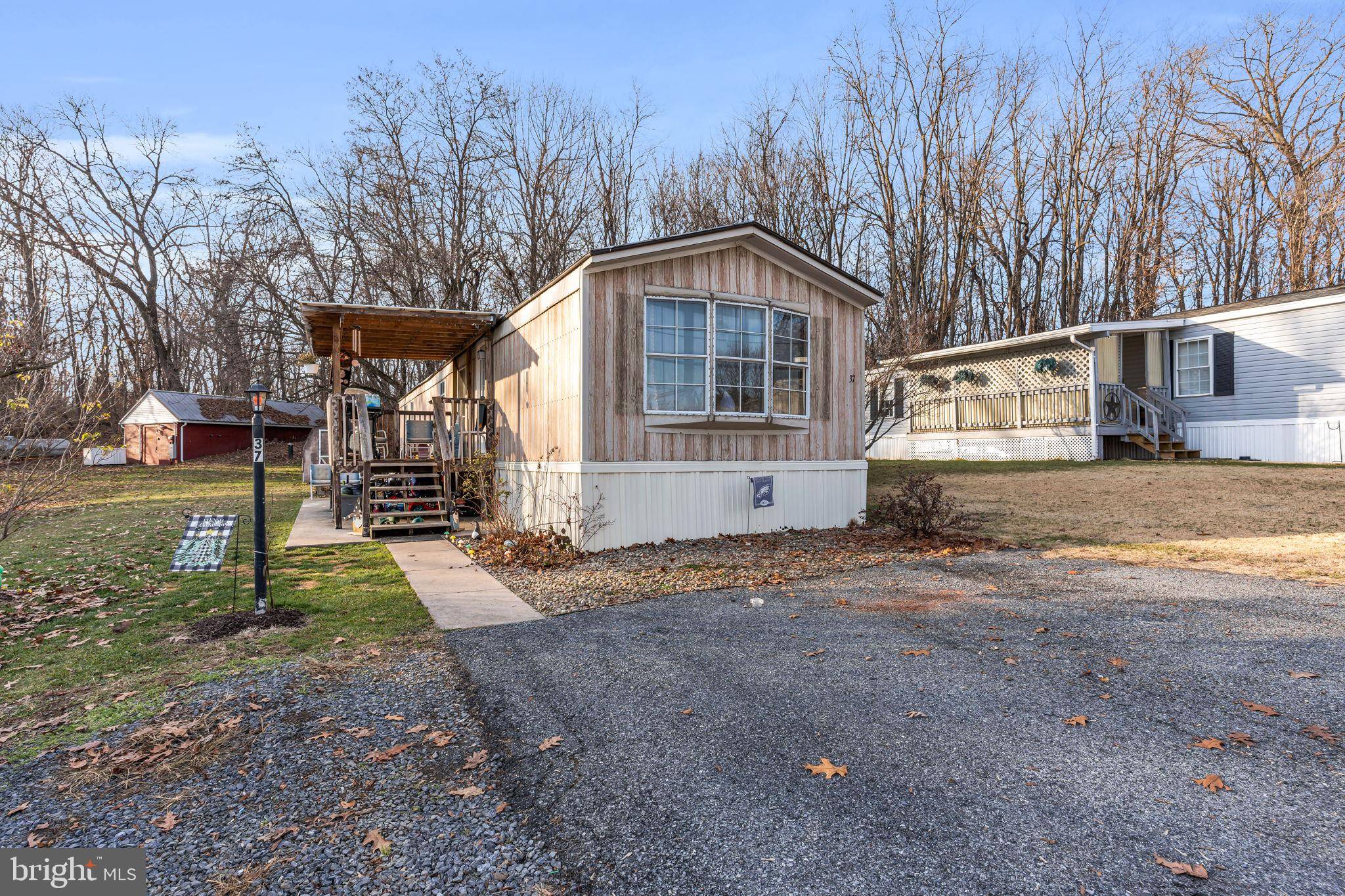 Shippensburg, PA 17257,37 THOMPSON CREEK DR