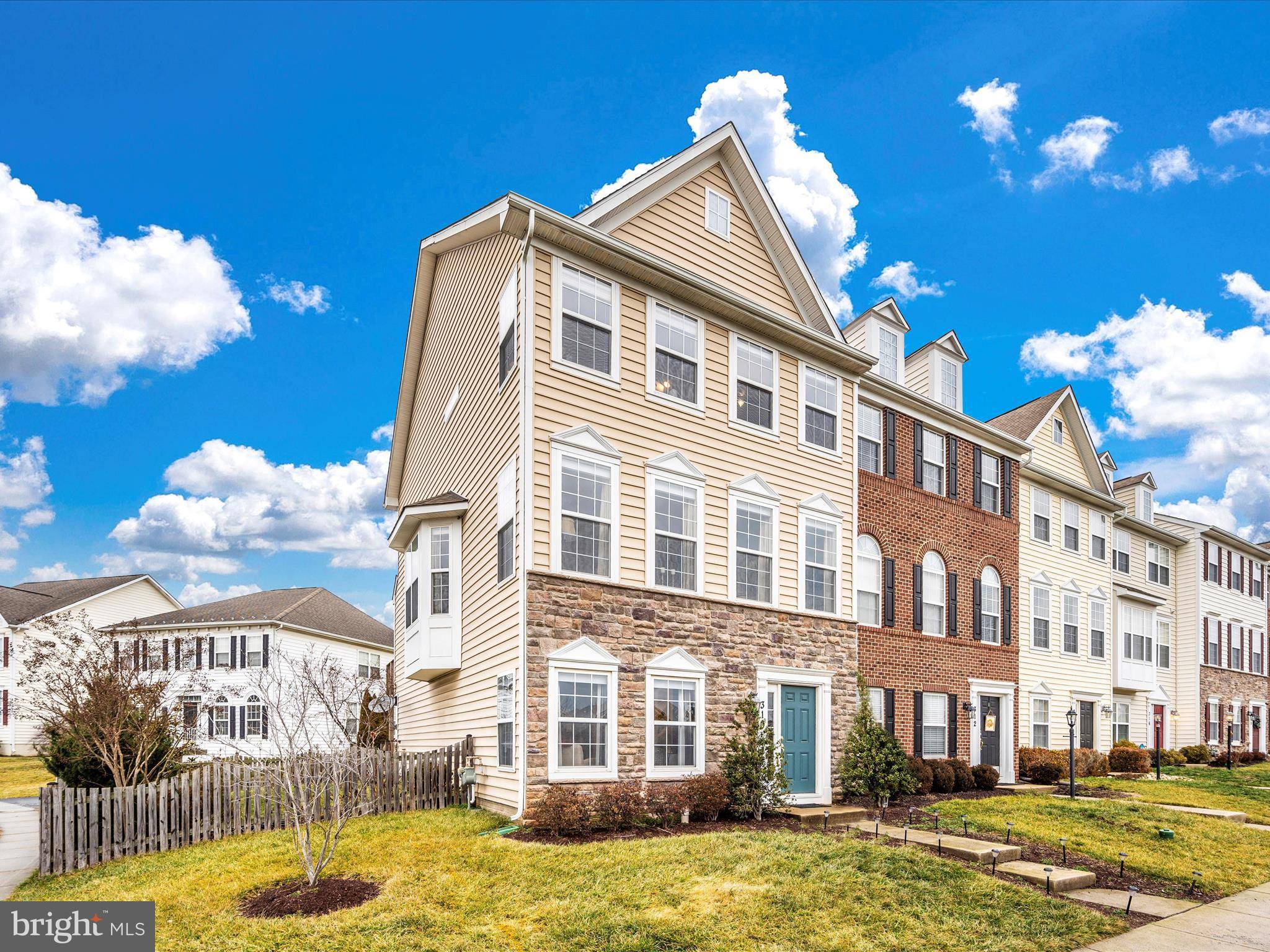 New Market, MD 21774,310 E WAINSCOT DR