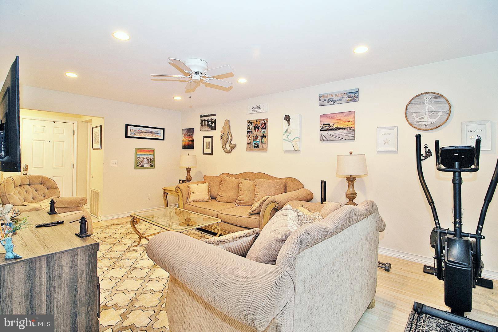 Island Heights, NJ 08732,145 CENTRAL AVE #8B