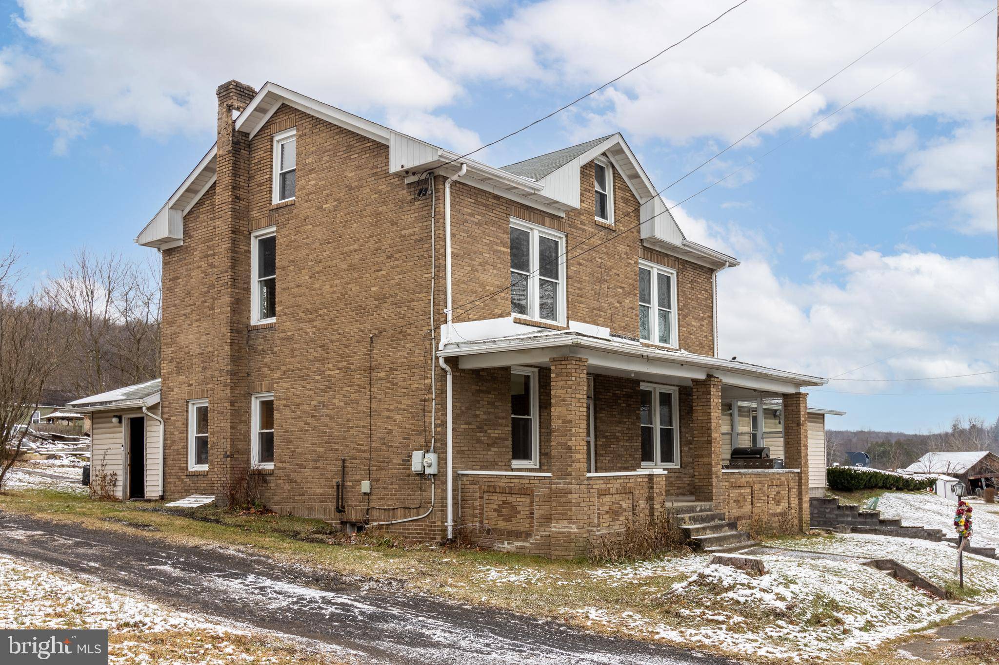 Brisbin, PA 16620,185 SWOOPE ST