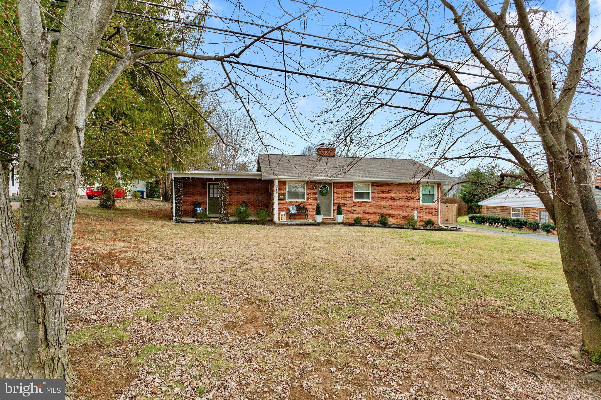 Berryville, VA 22611,324 S BUCKMARSH ST