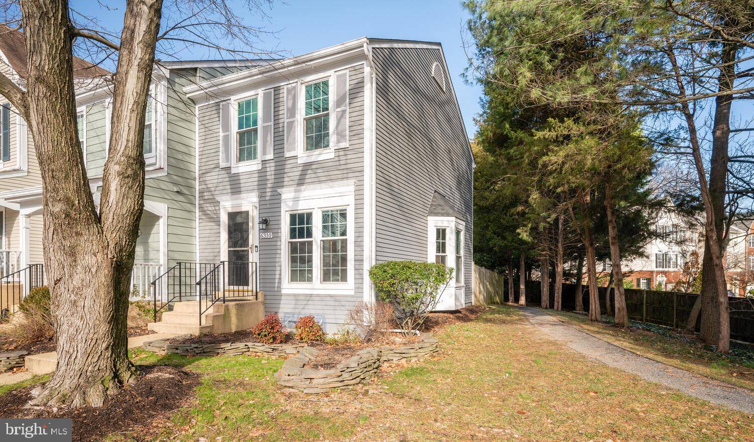 Alexandria, VA 22306,6310 CHIMNEY WOOD CT