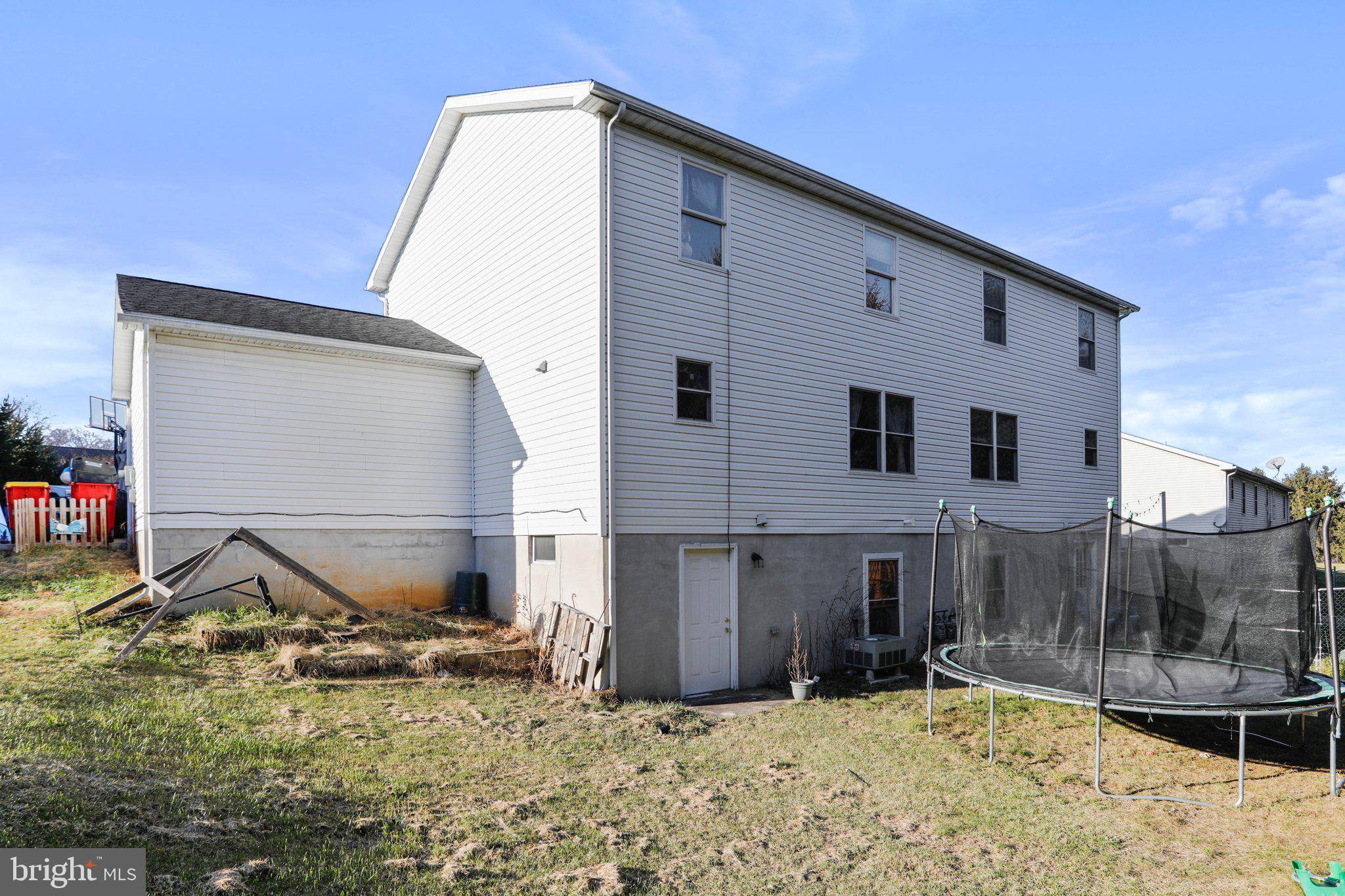 Shippensburg, PA 17257,20 HOLLY CT