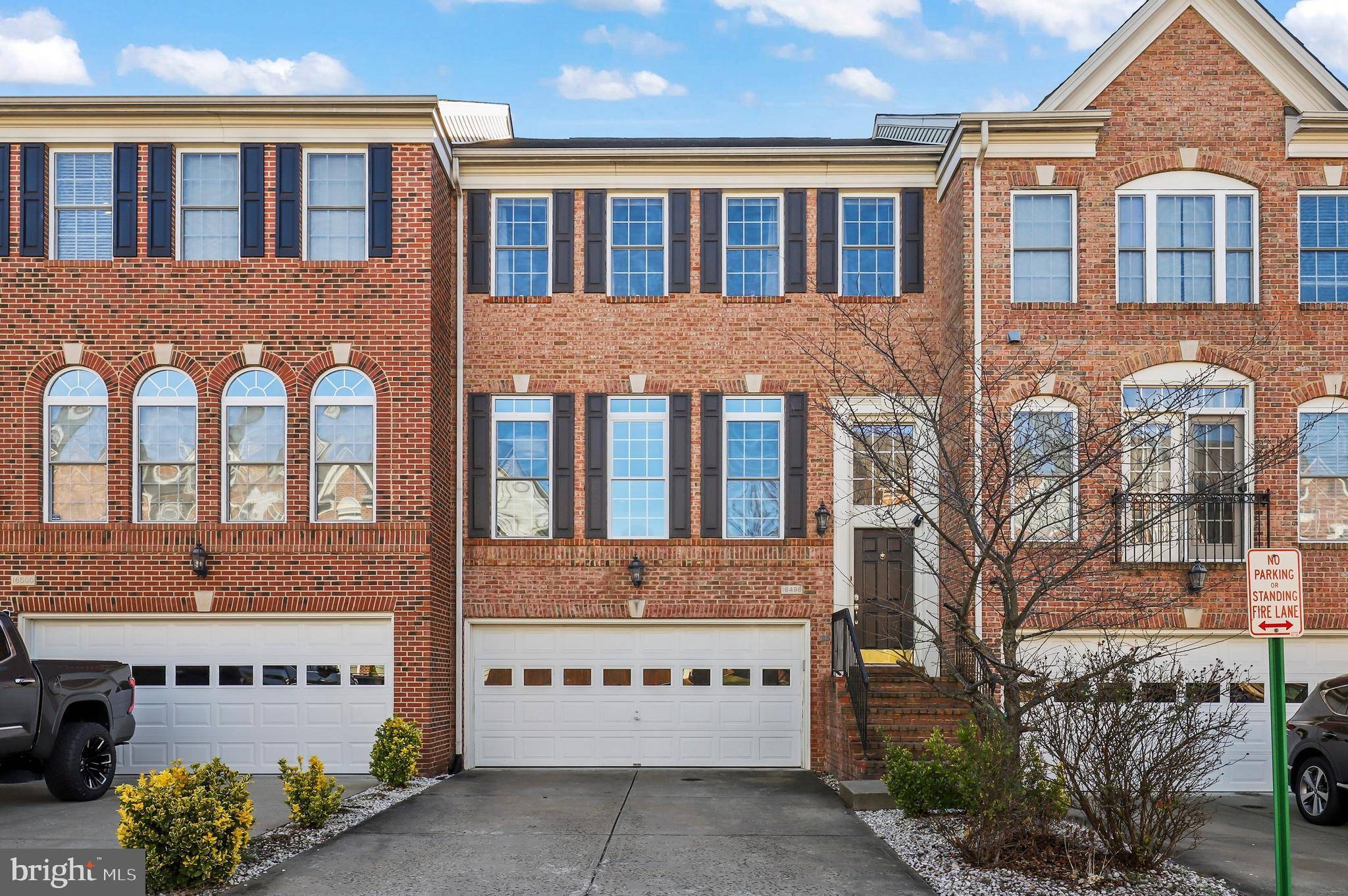 Woodbridge, VA 22191,16498 STEERAGE CIR