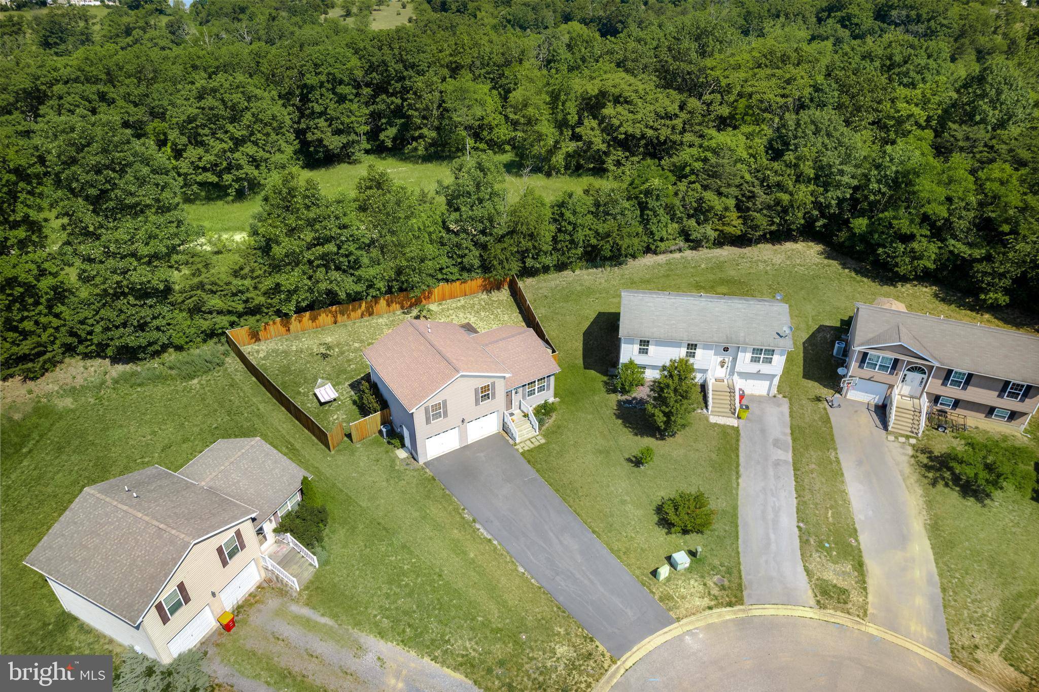 Bunker Hill, WV 25413,250 FREIGHT CAR CIR