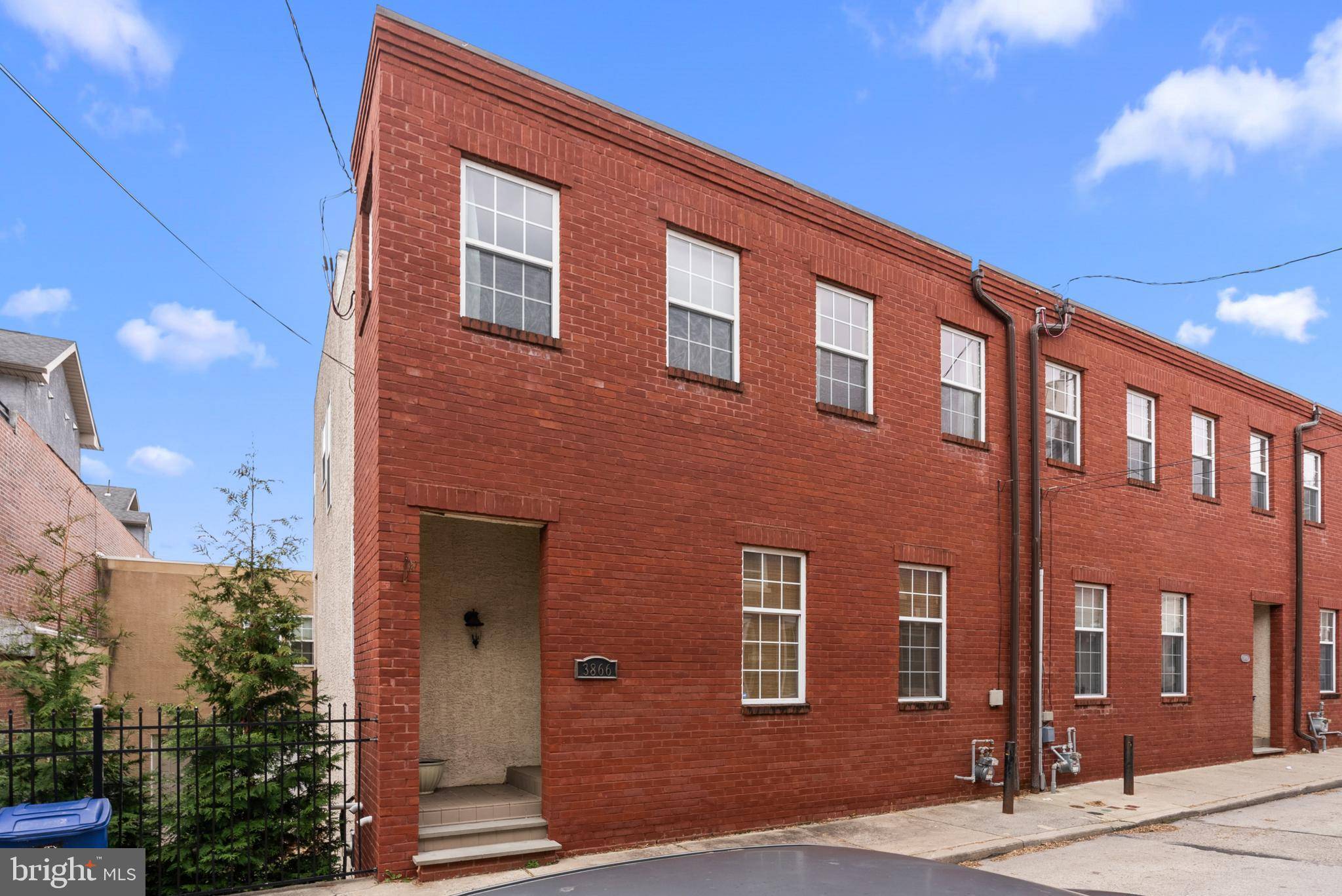 Philadelphia, PA 19128,3866 MANOR ST