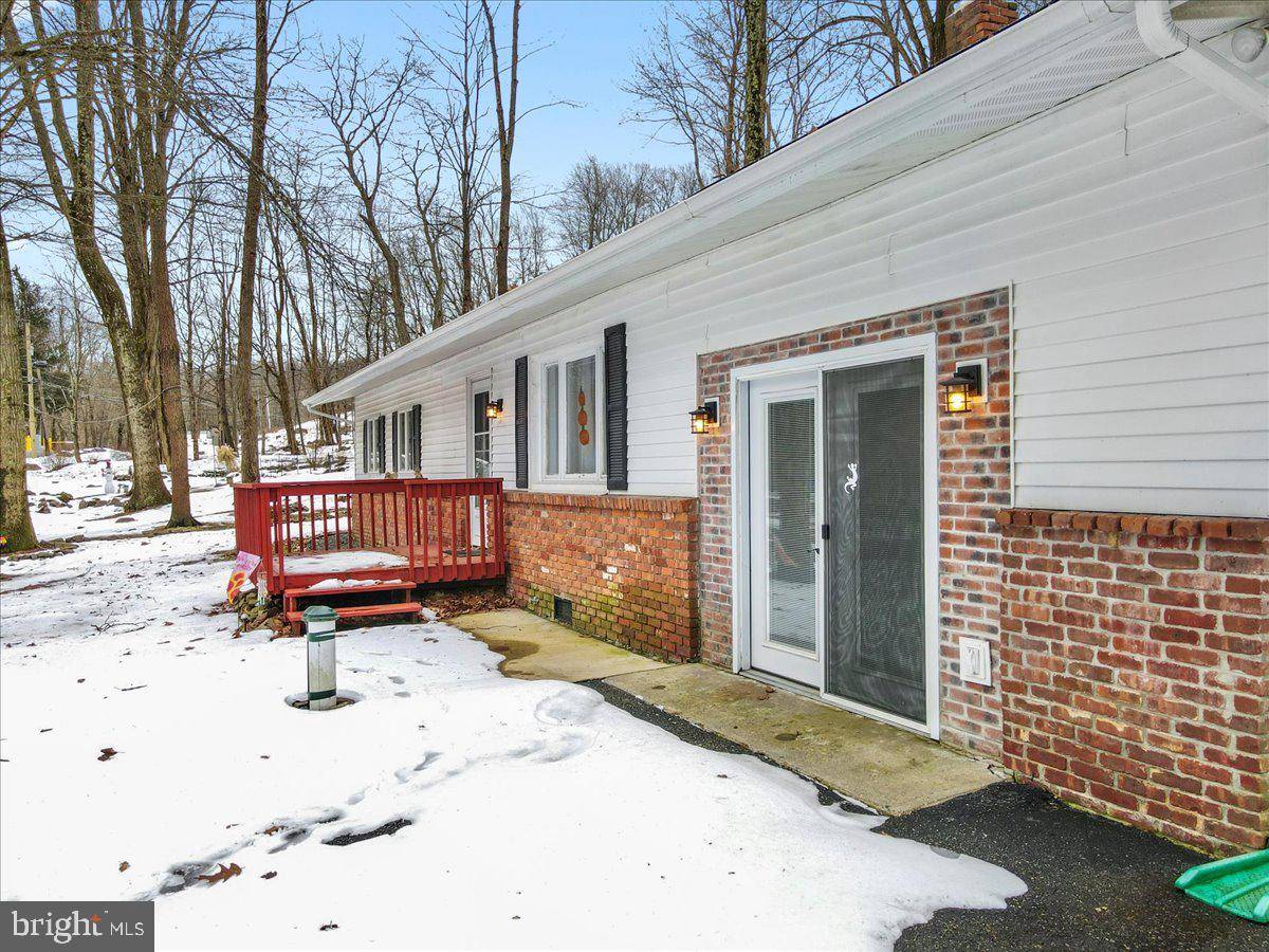 Pocono Lake, PA 18347,1509 LOCUST LN