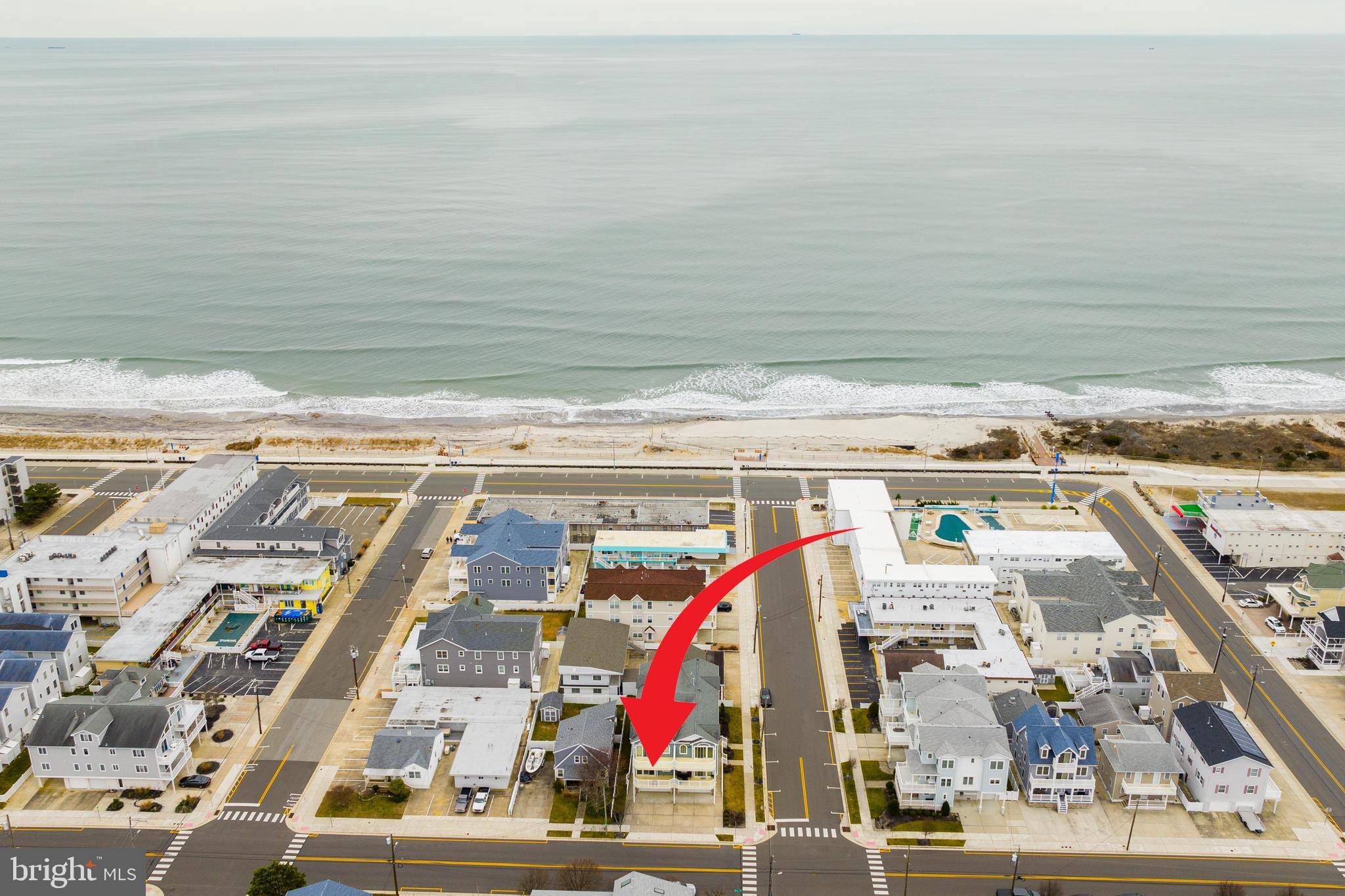 North Wildwood, NJ 08260,1109 OCEAN AVE #100