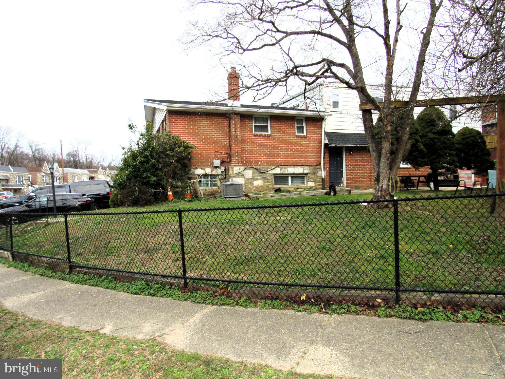 Philadelphia, PA 19136,9005 CLOVERLY RD