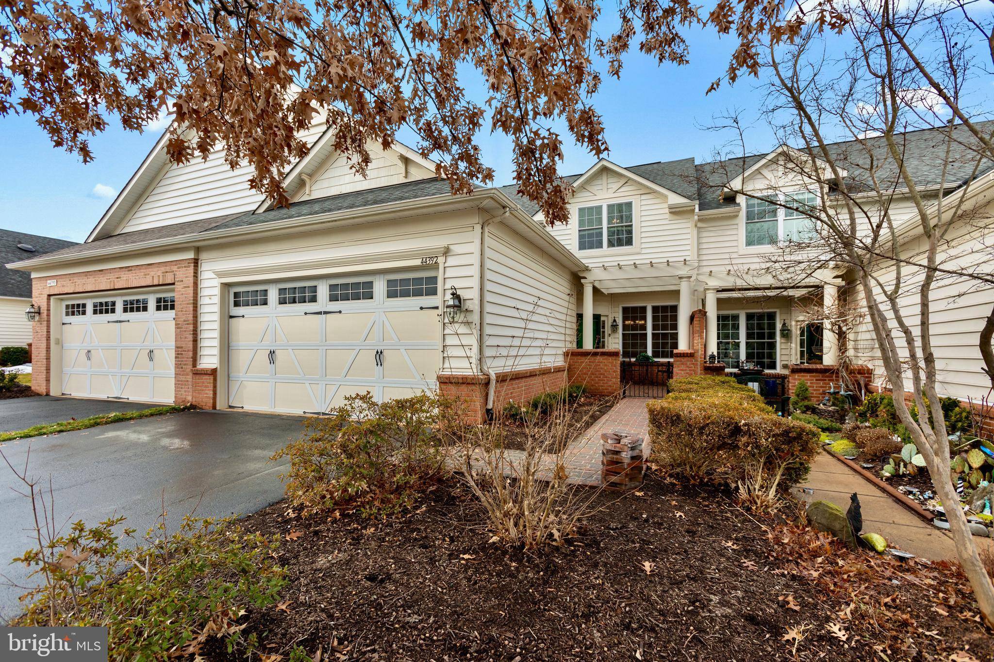 Ashburn, VA 20147,44392 ADARE MANOR SQ