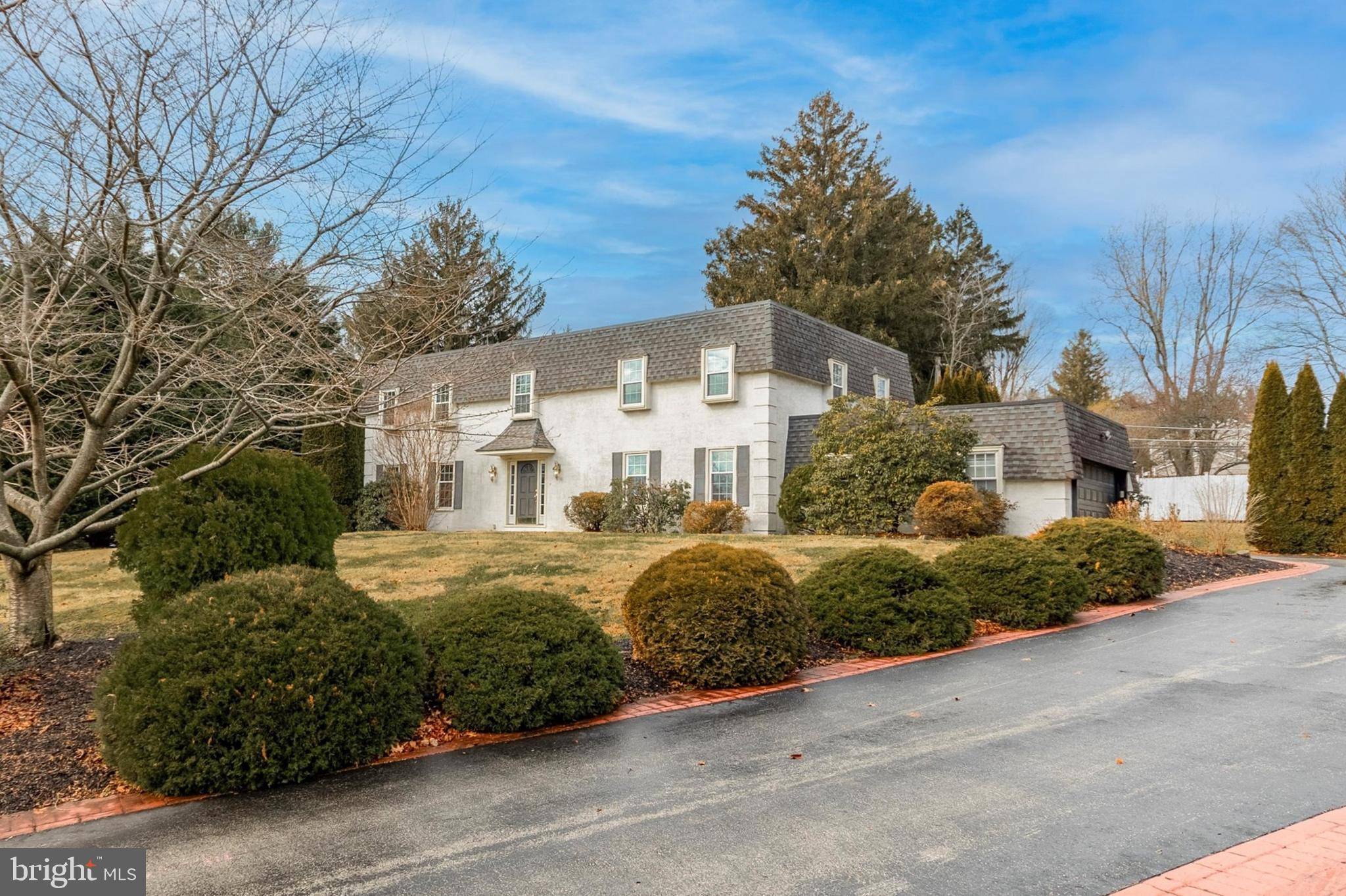 Newtown Square, PA 19073,6 FOX CHASE CIR