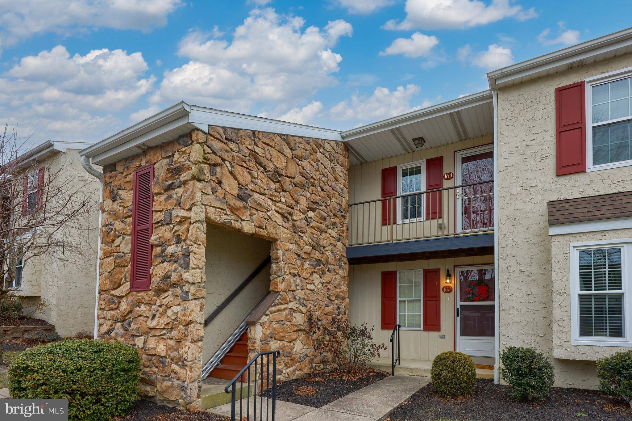 Millersville, PA 17551,164 OAK KNOLL CIR