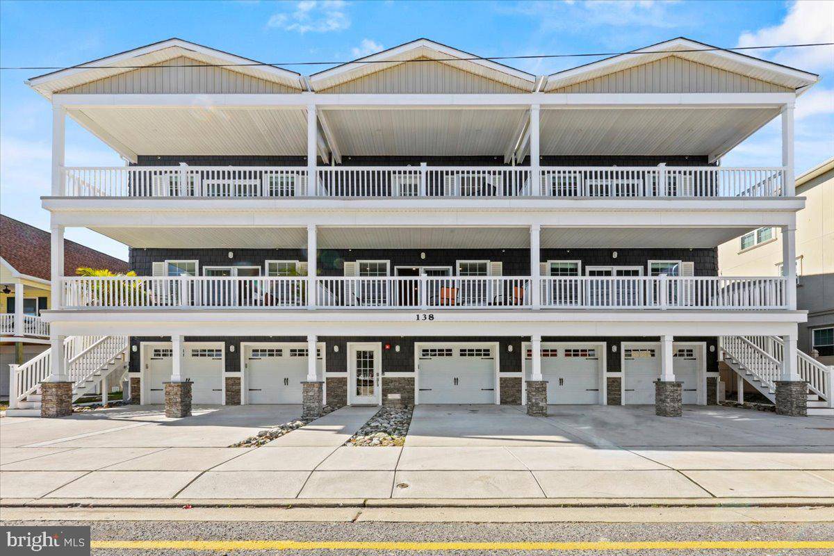 Wildwood, NJ 08260,138 E SPICER AVE #201