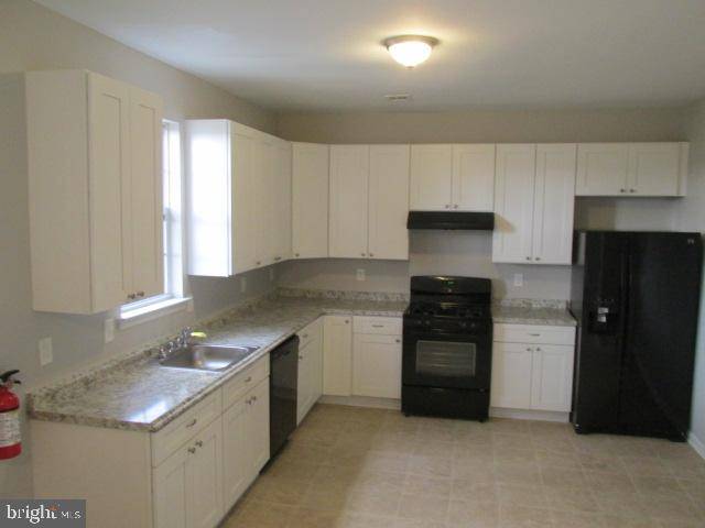 Lawrence Township, NJ 08648,3 KENT CT