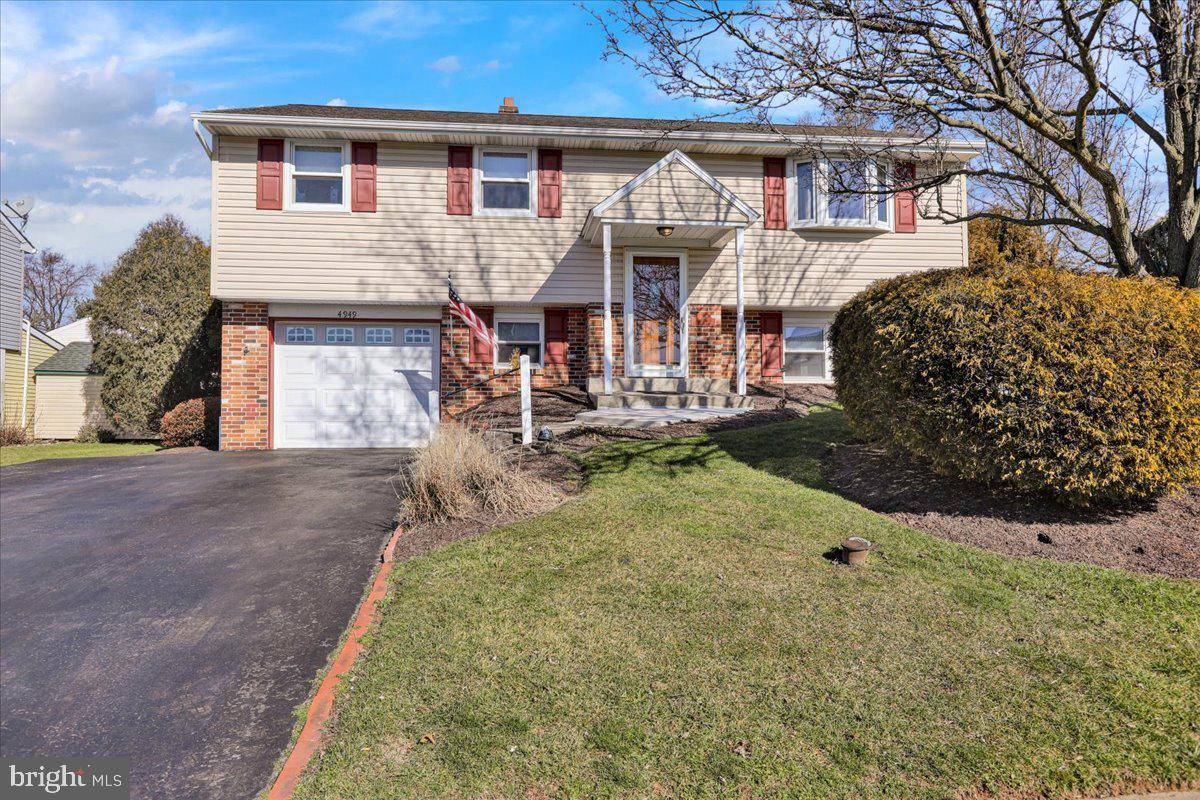 Reading, PA 19606,4949 APPLE DR