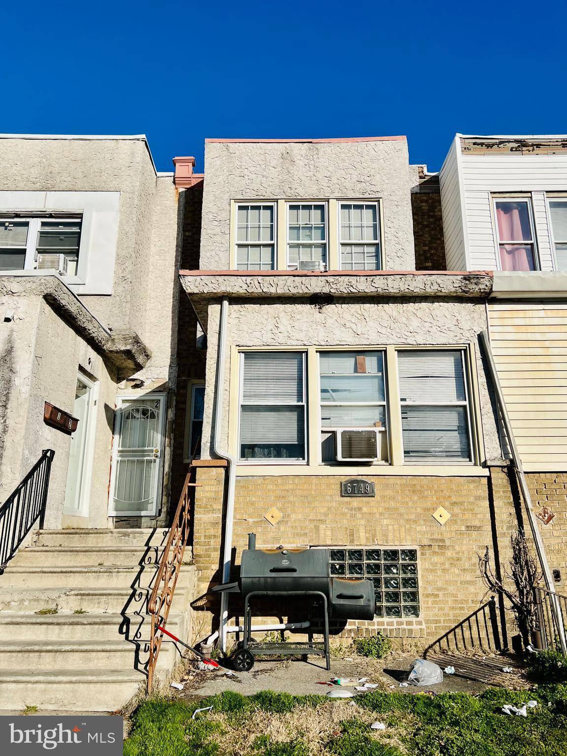 Philadelphia, PA 19142,6749 GREENWAY AVE