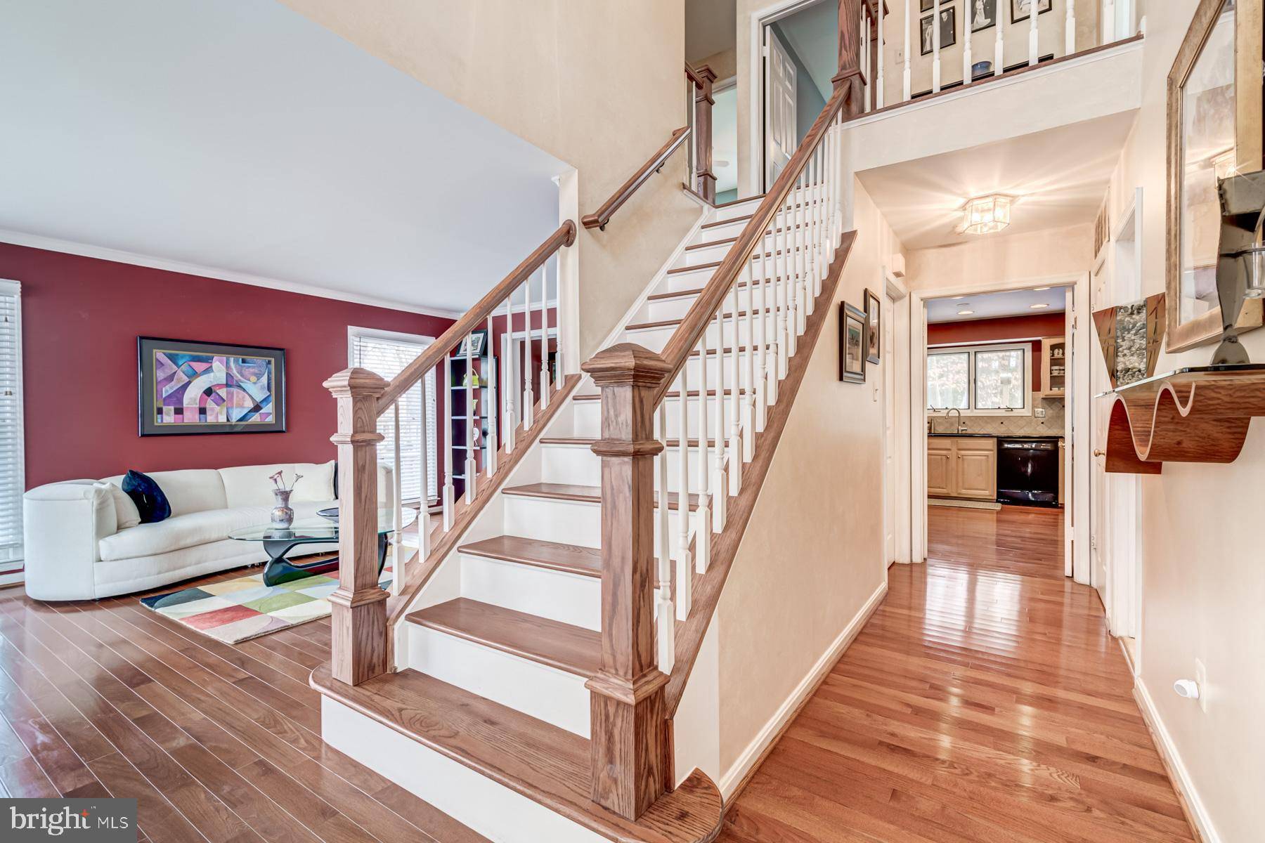 Fairfax Station, VA 22039,8103 OAK HOLLOW CT