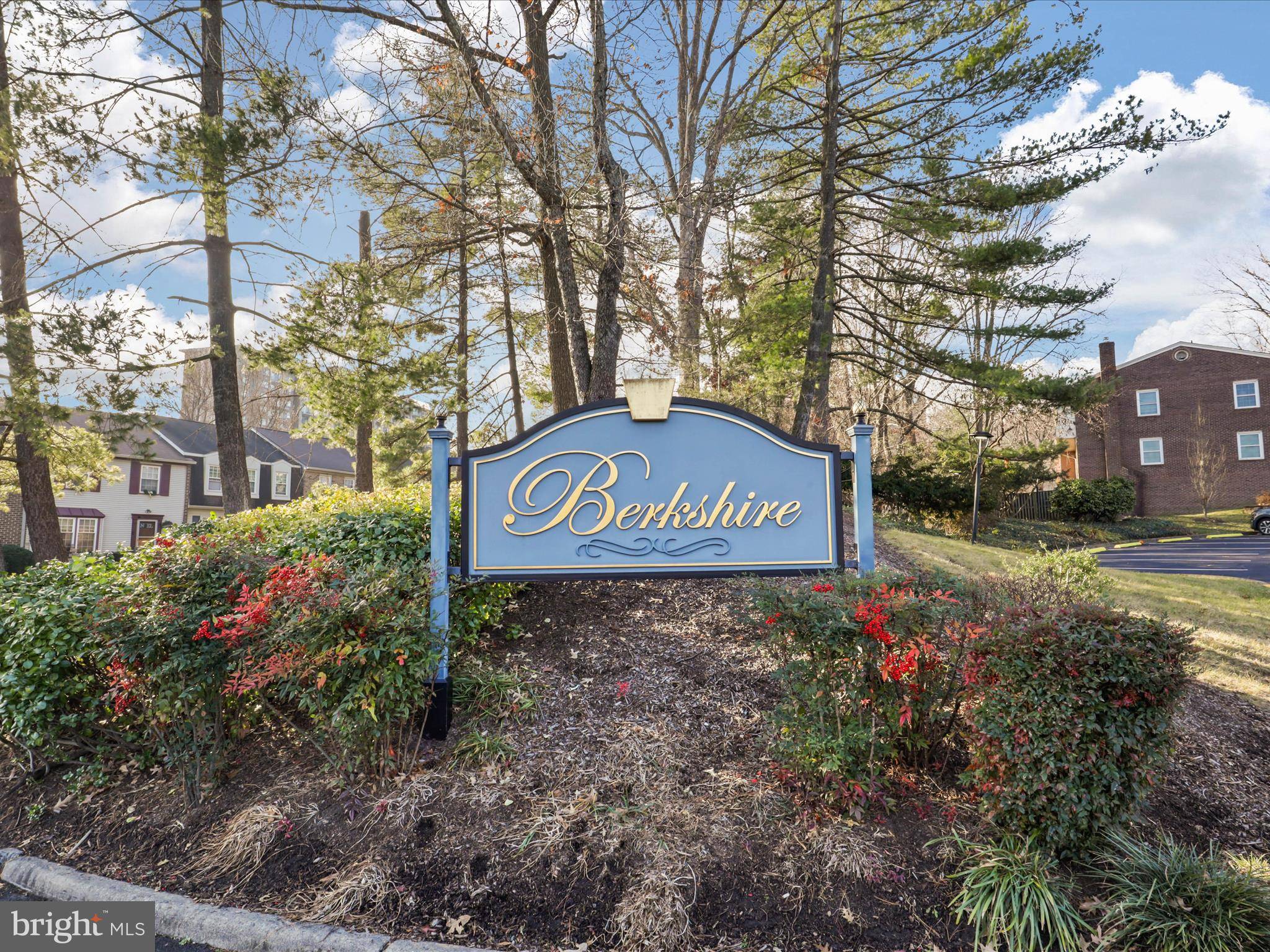 Alexandria, VA 22303,5836 WYOMISSING CT