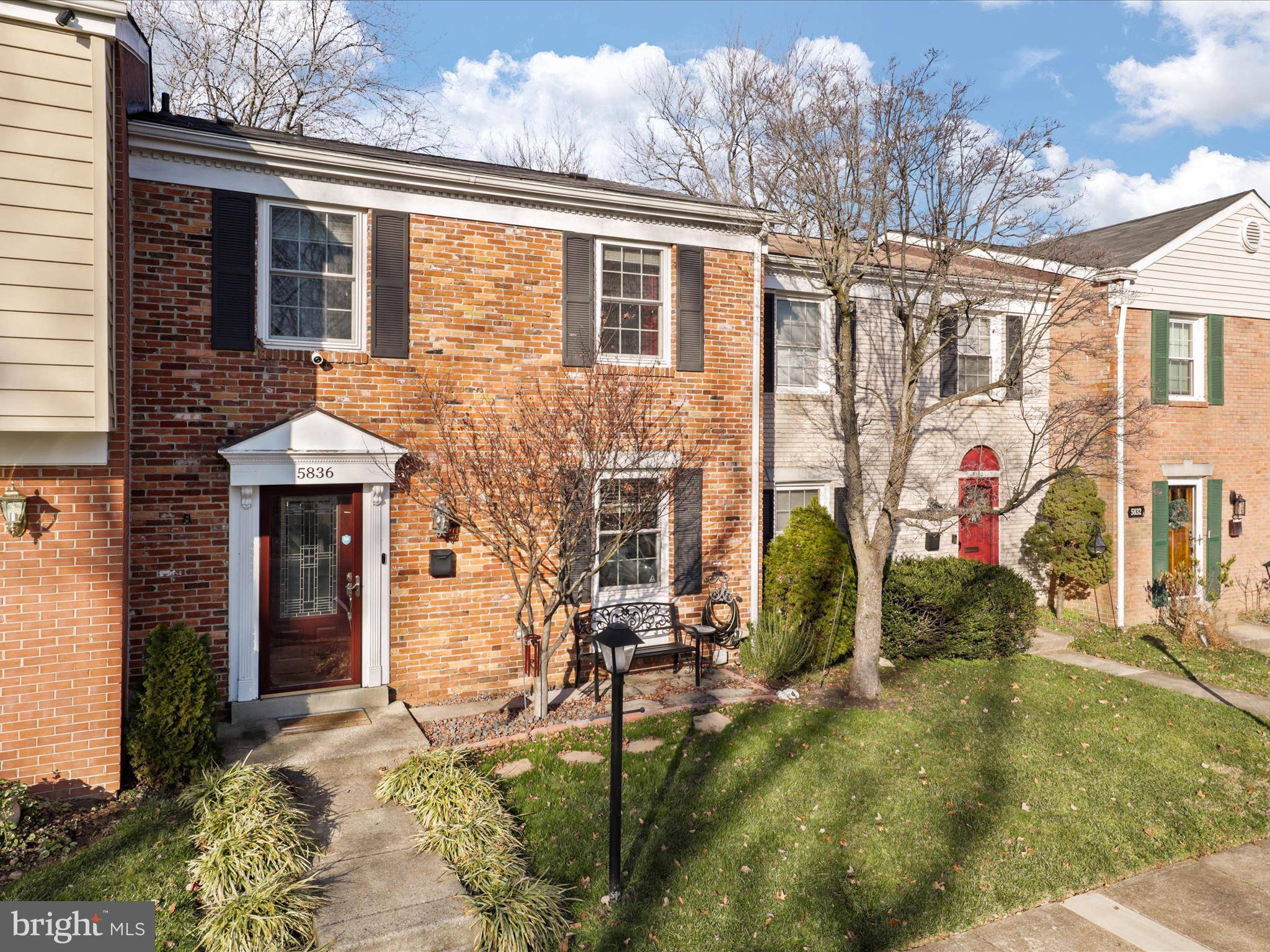 Alexandria, VA 22303,5836 WYOMISSING CT