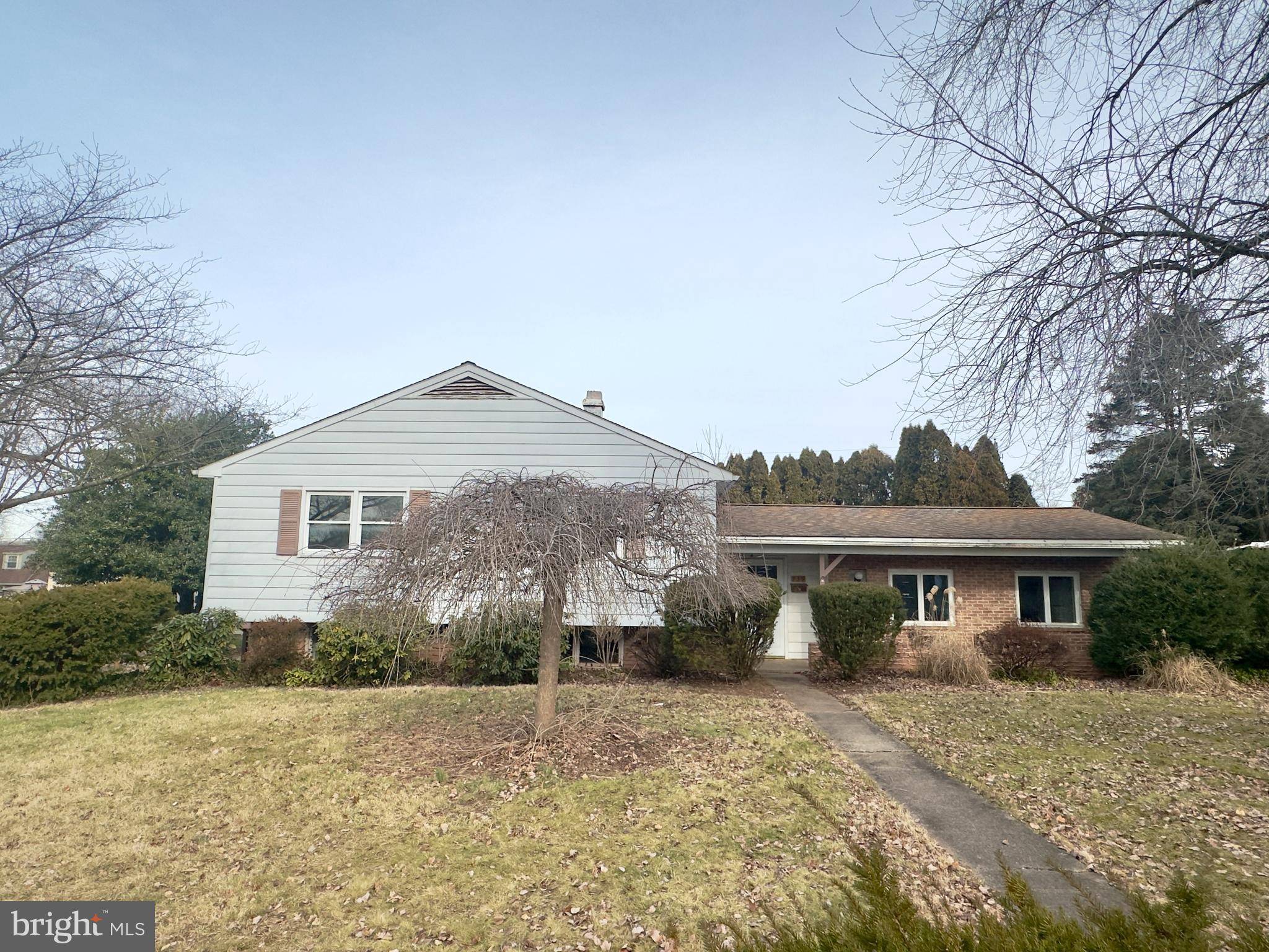 Douglassville, PA 19518,739 FERNWOOD DR