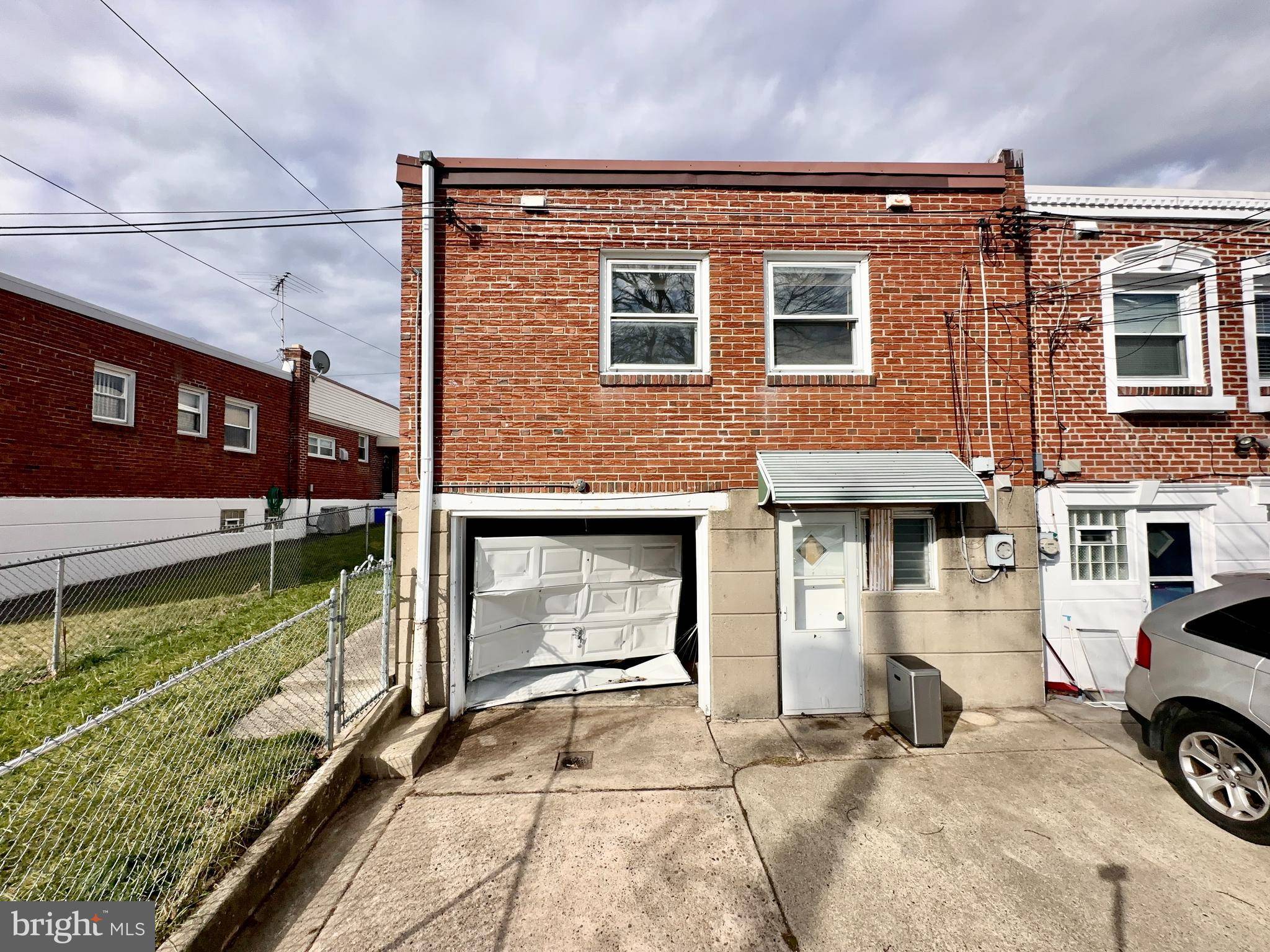 Philadelphia, PA 19152,8839 FAIRFIELD ST