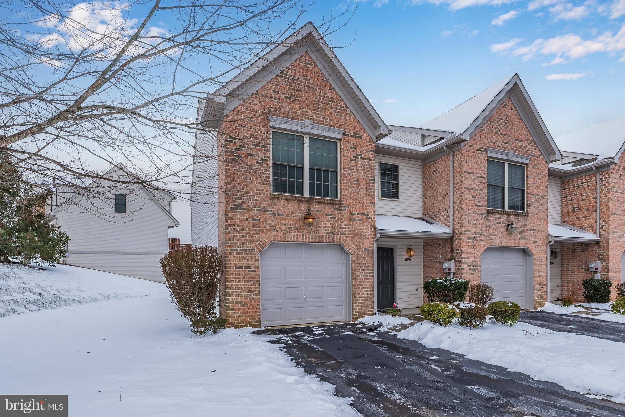 Harrisburg, PA 17110,310 SADDLE RIDGE CT