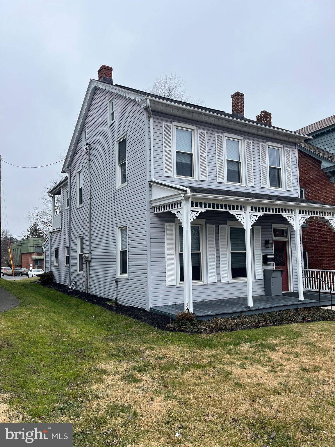 Ephrata, PA 17522,151 E MAIN ST