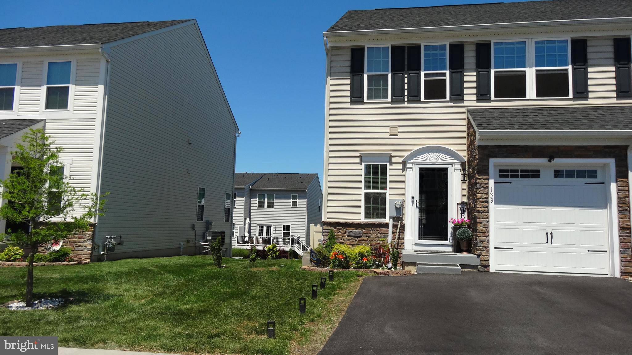 Gilbertsville, PA 19525,133 KATI CT