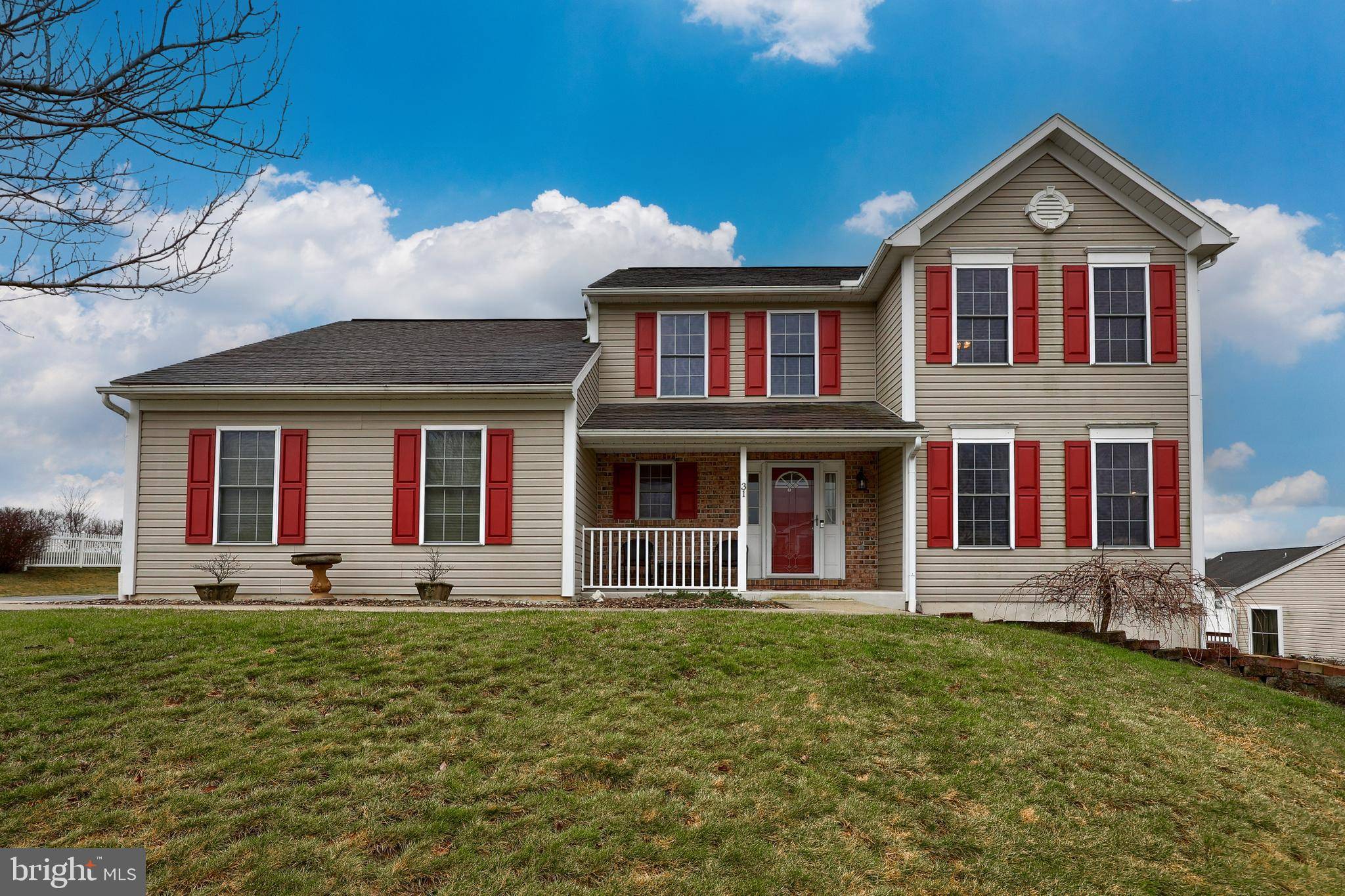 Bernville, PA 19506,31 HICKORY LN