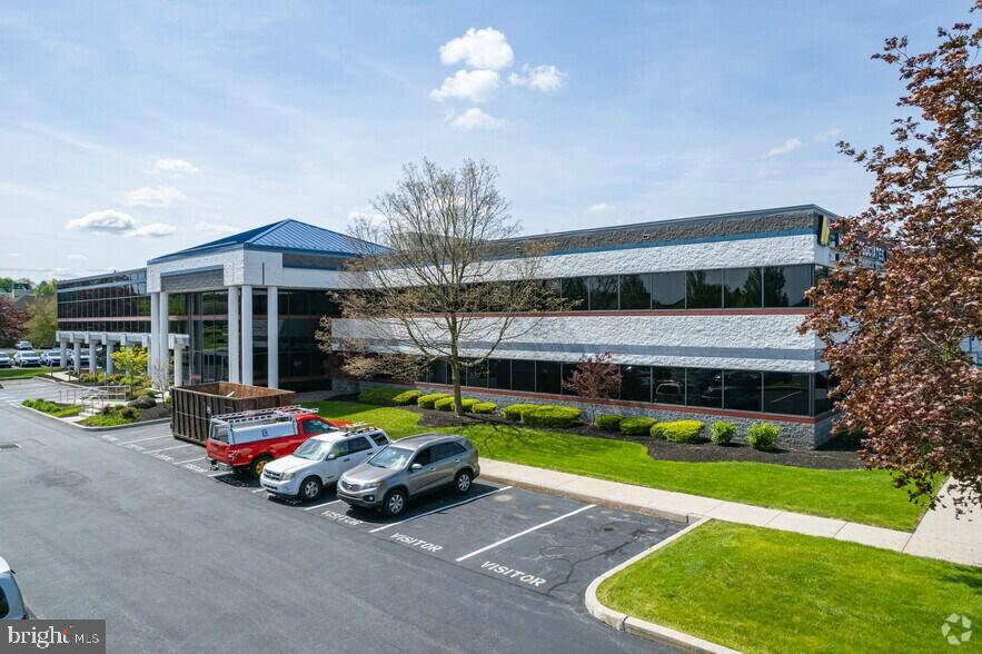 Mechanicsburg, PA 17055,5000 RITTER RD #202-8