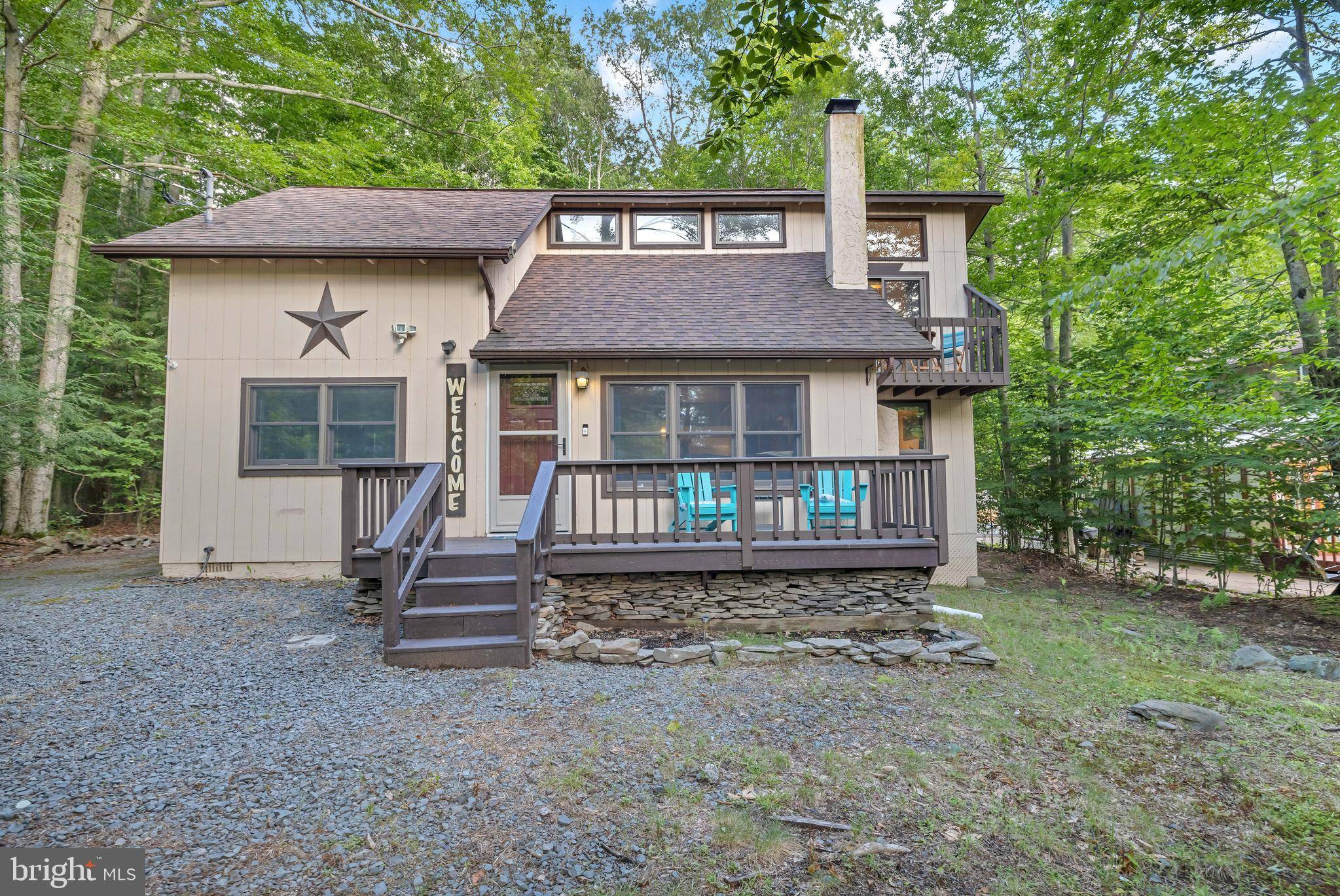 Pocono Lake, PA 18347,150 WYALUSING DR