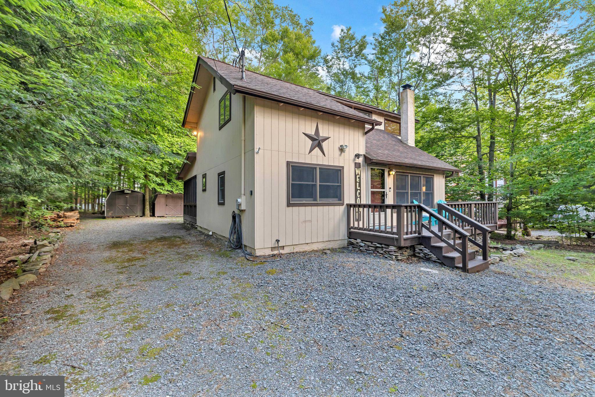 Pocono Lake, PA 18347,150 WYALUSING DR