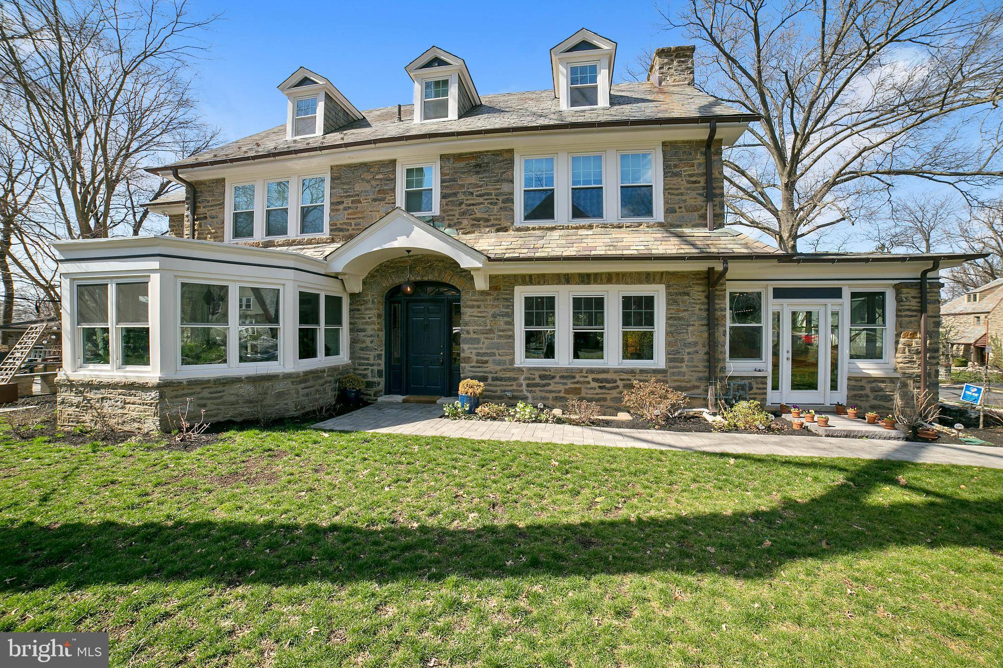 Jenkintown, PA 19046,429 CLEMENT RD