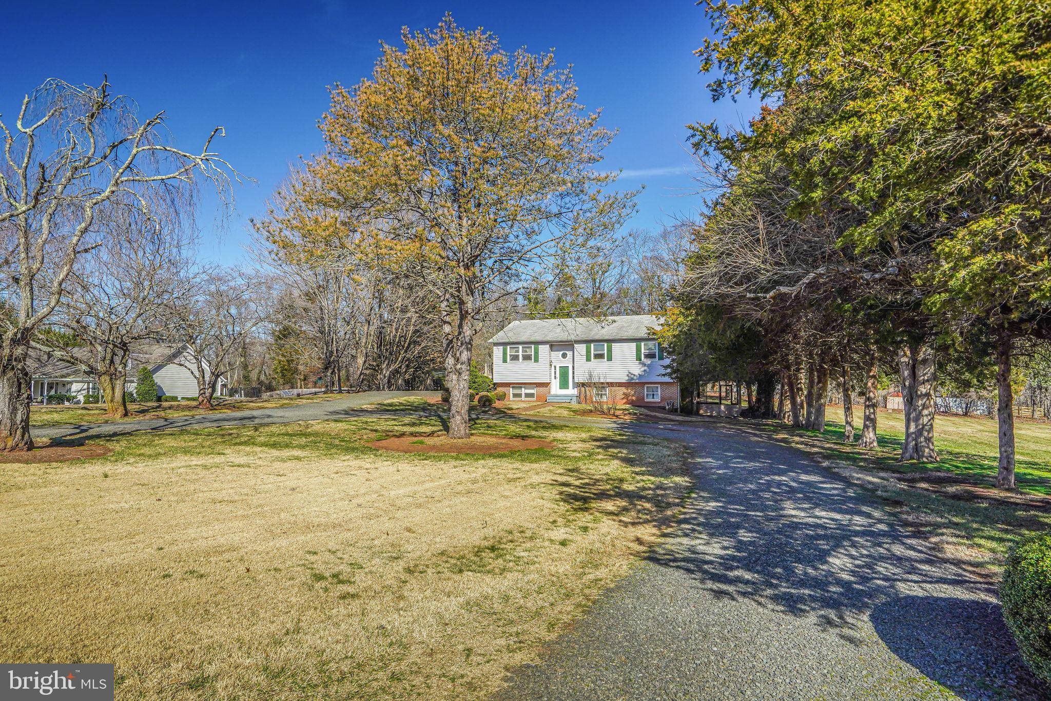 Nokesville, VA 20181,15006 WHIPPOORWILL RD