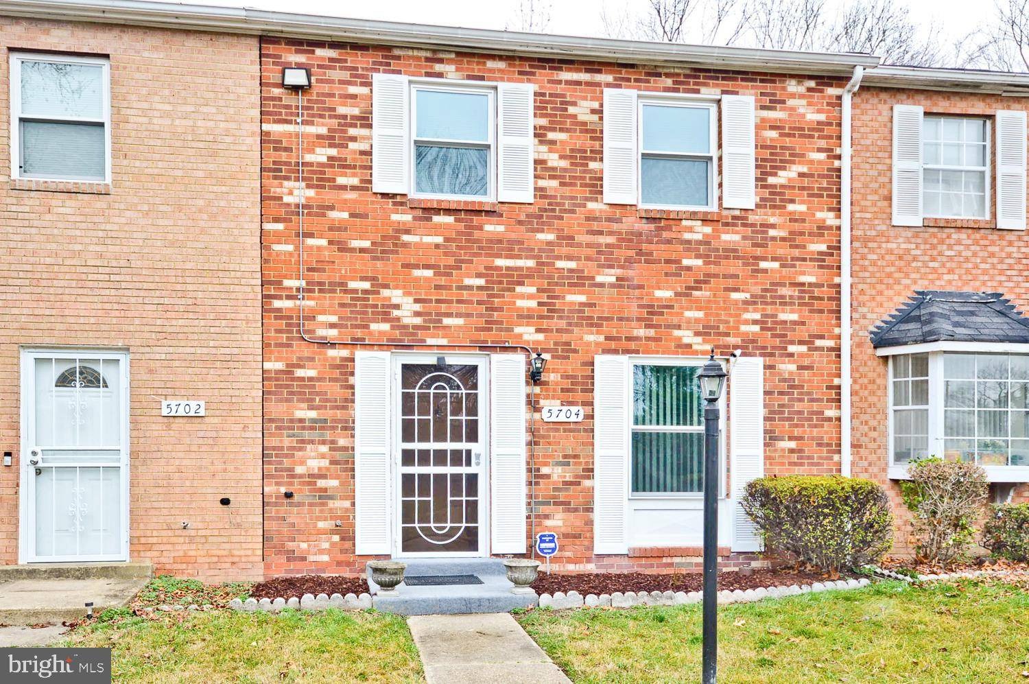 Capitol Heights, MD 20743,5704 WALKER MILL RD