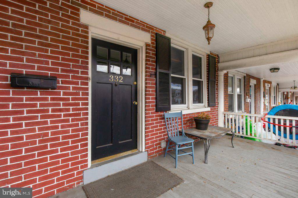 Lancaster, PA 17603,332 NEW DORWART ST