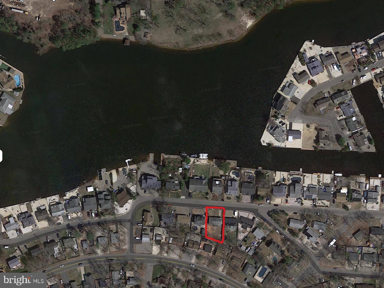 Forked River, NJ 08731,609 TWIN RIVER DR