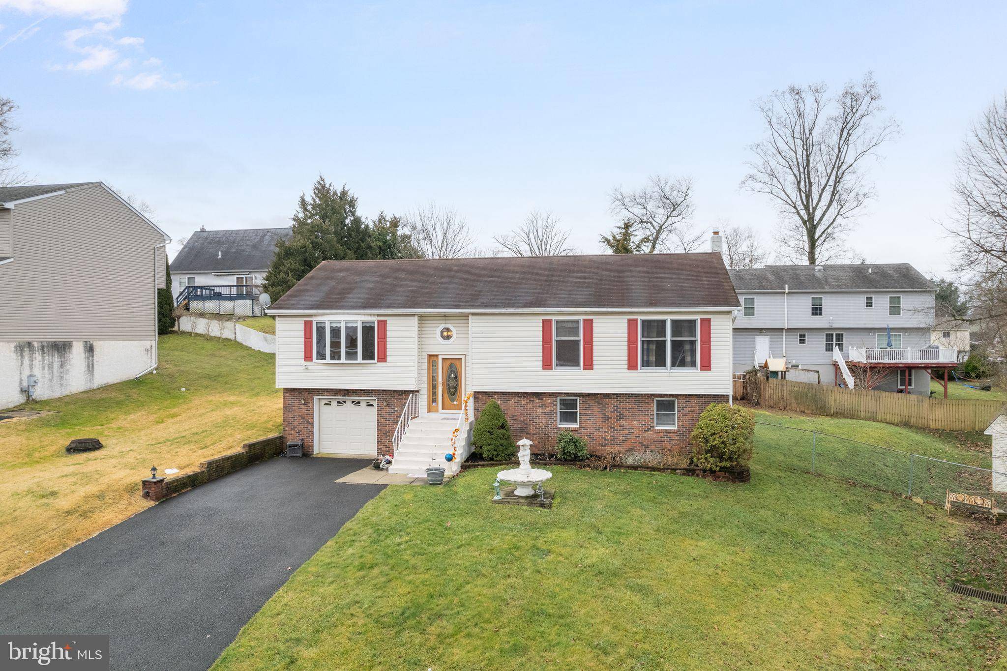 Feasterville Trevose, PA 19053,4734 CARLISLE AVE