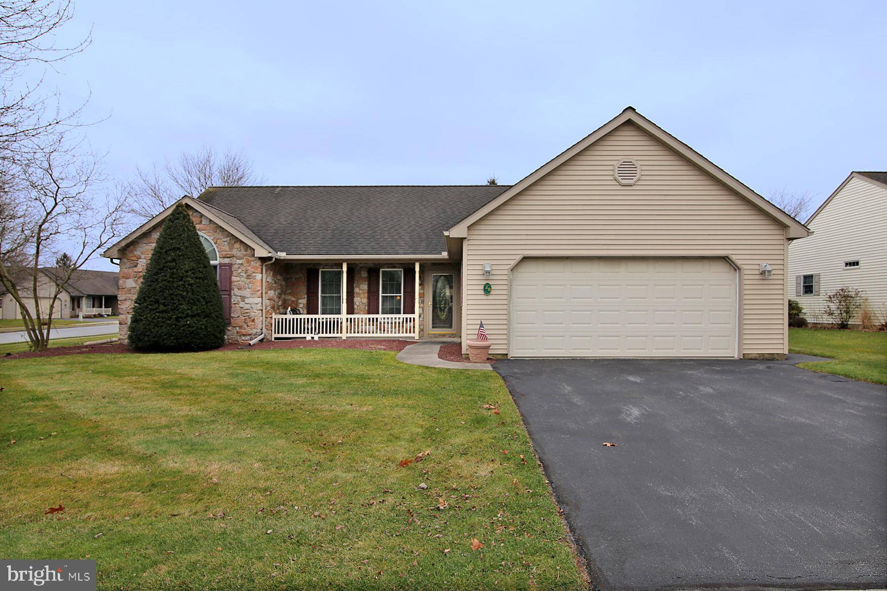 Myerstown, PA 17067,28 ROSEMONT DR