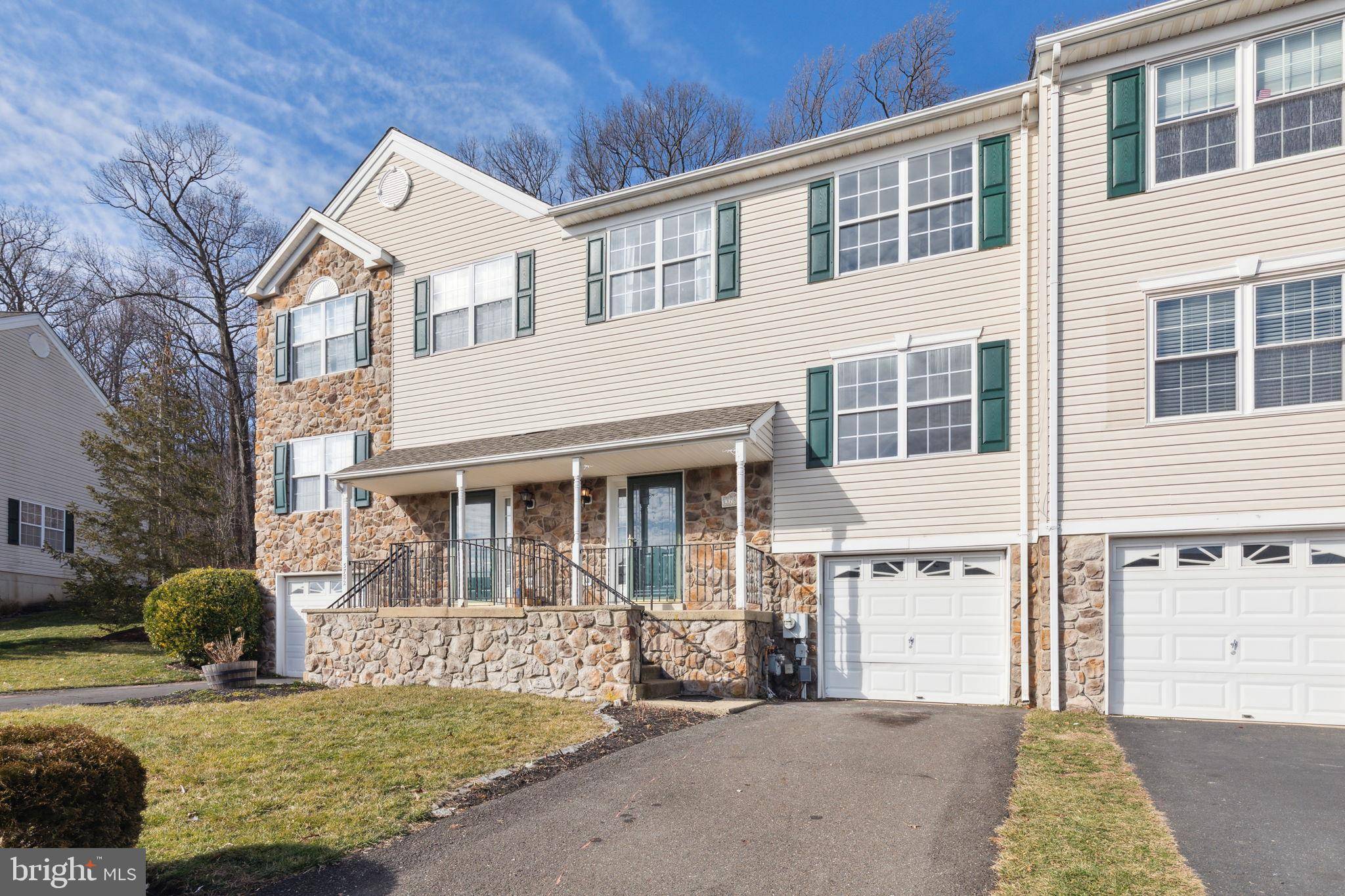 Doylestown, PA 18902,3784 SWETLAND DR