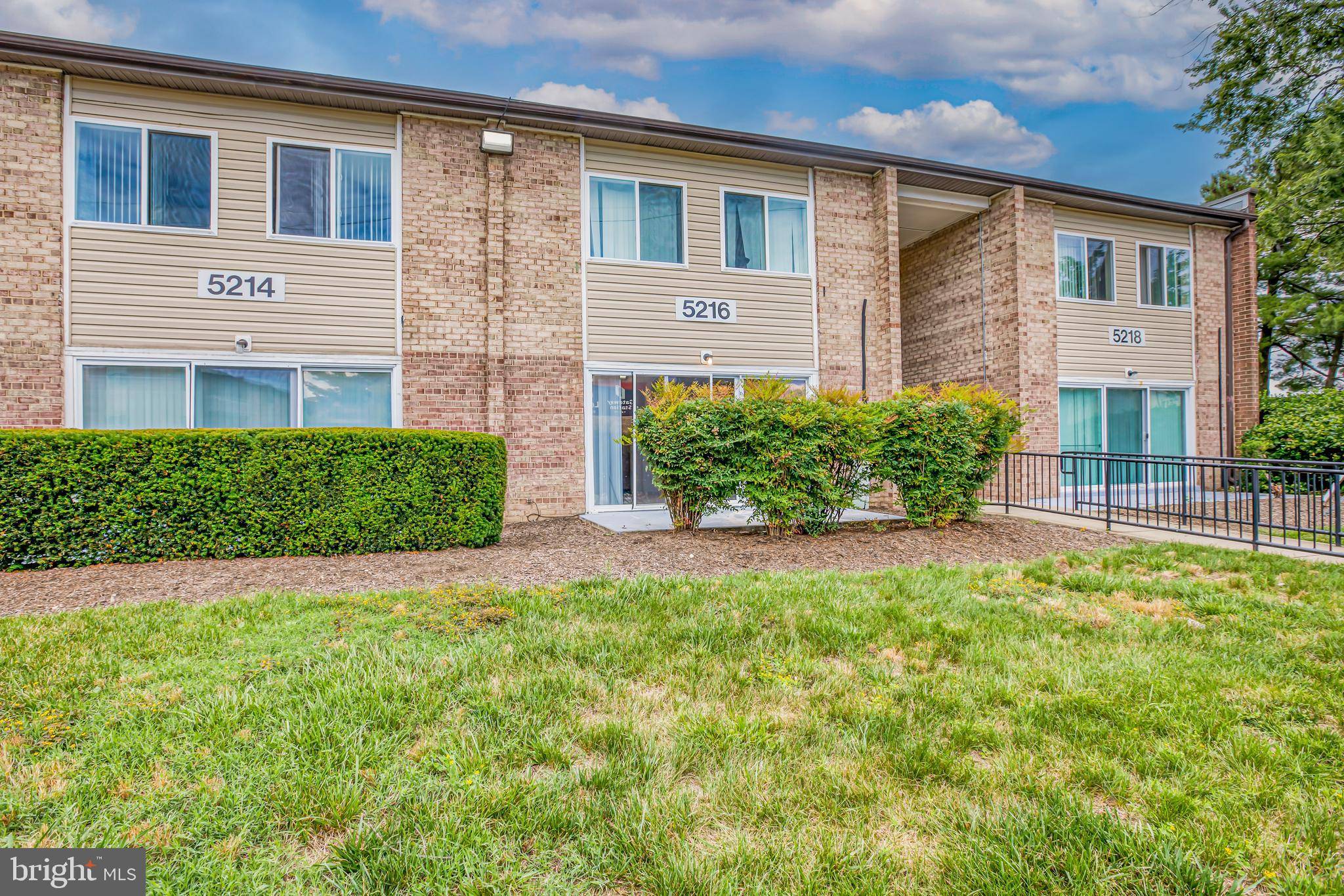 Suitland, MD 20746,5215 MORRIS AVENUE #6