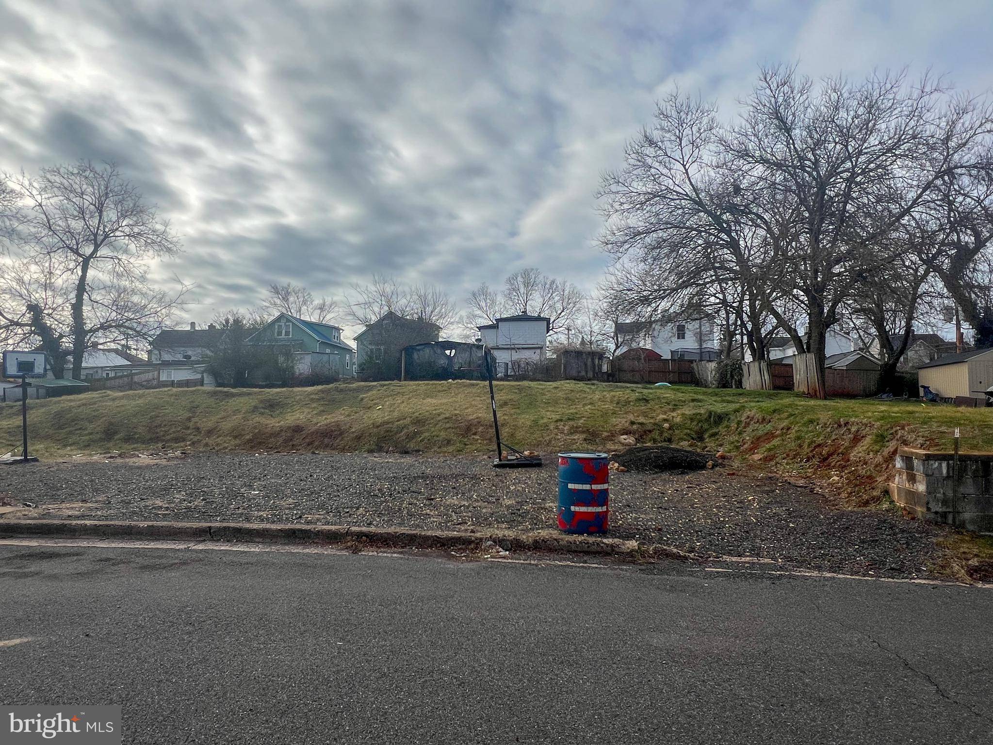 Culpeper, VA 22701,121 W PIEDMONT ST