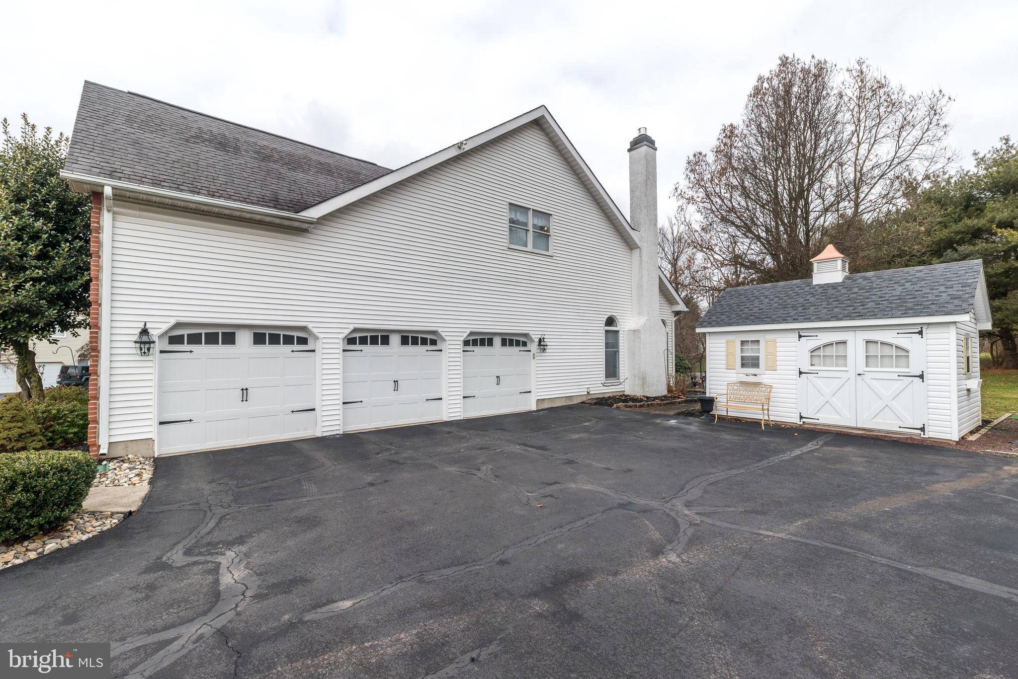 Doylestown, PA 18902,5060 GRUNDY WAY