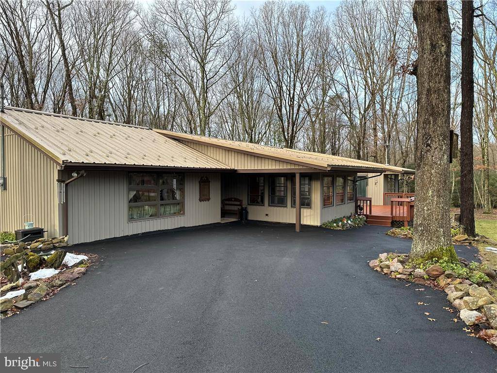 Lehighton, PA 18235,95 PENN DR