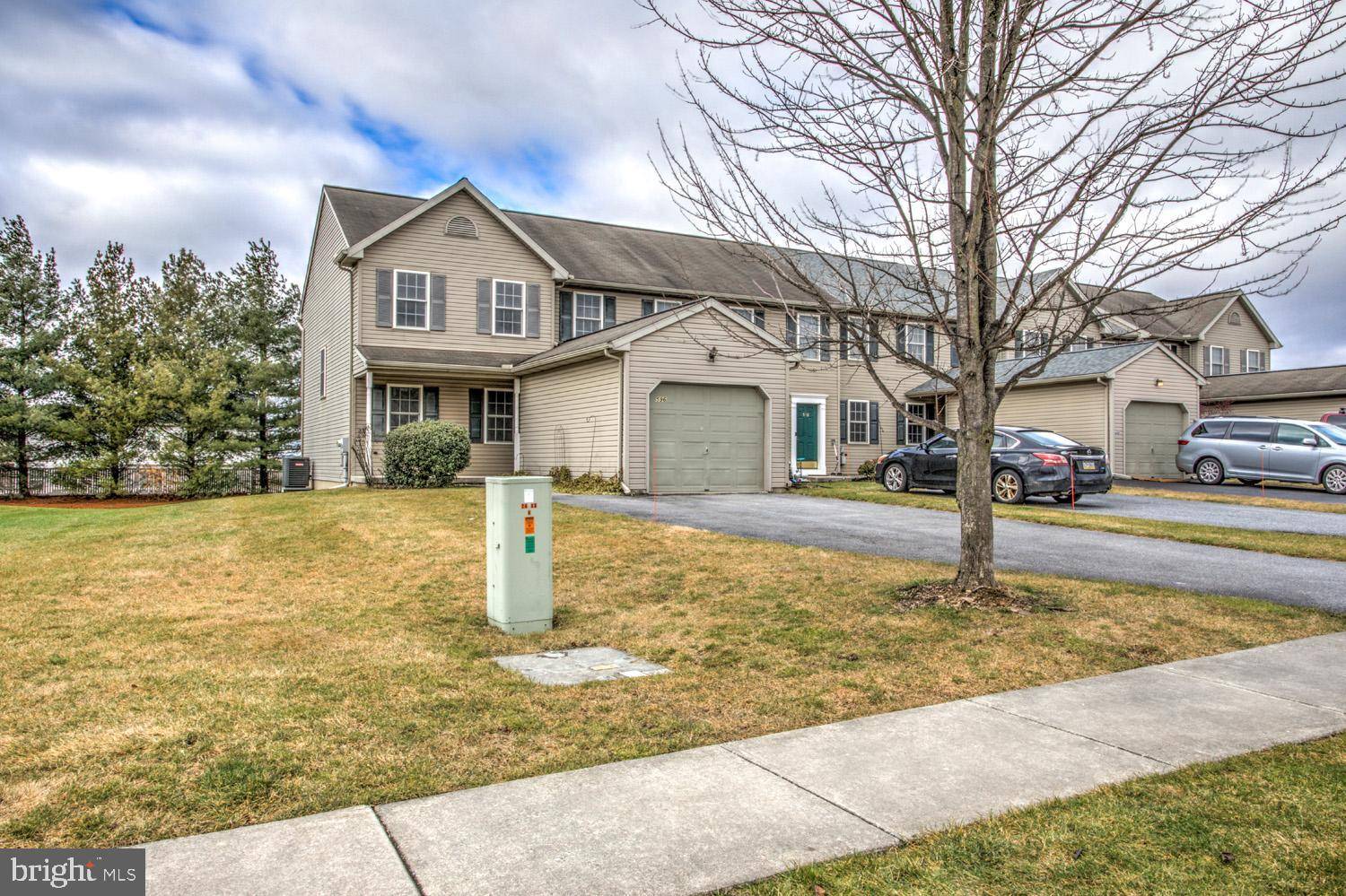 Manheim, PA 17545,596 WOOD DUCK DR