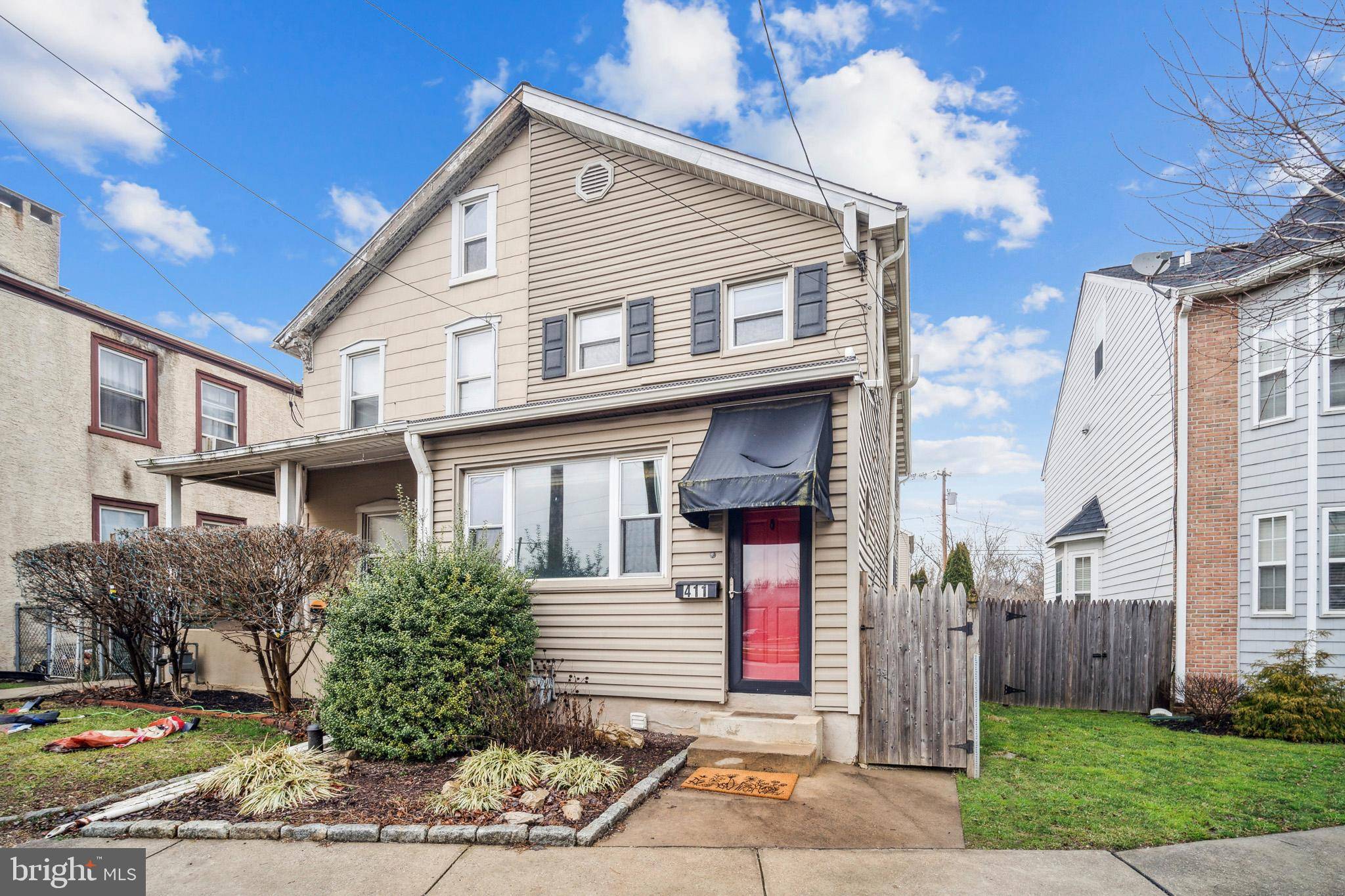 Conshohocken, PA 19428,411 W ELM ST