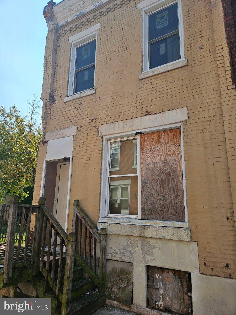 Philadelphia, PA 19132,2548 W STERNER ST