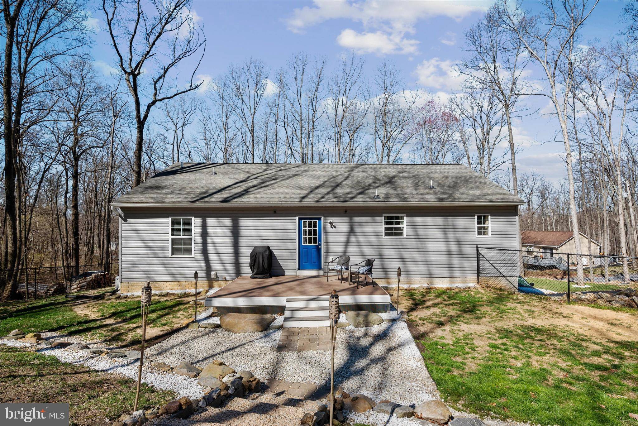 Harpers Ferry, WV 25425,960 ROLLING LN